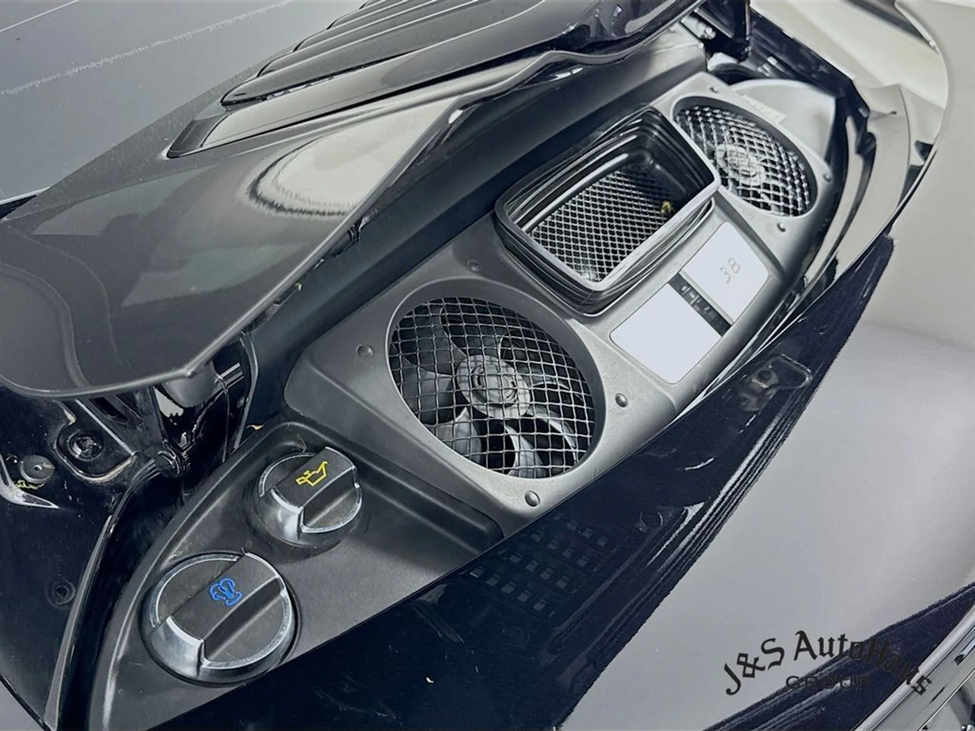 mph036_2615877622_iewrb41bhg2m5vh1pv9brgv2f0ci_c9b6c18d9b