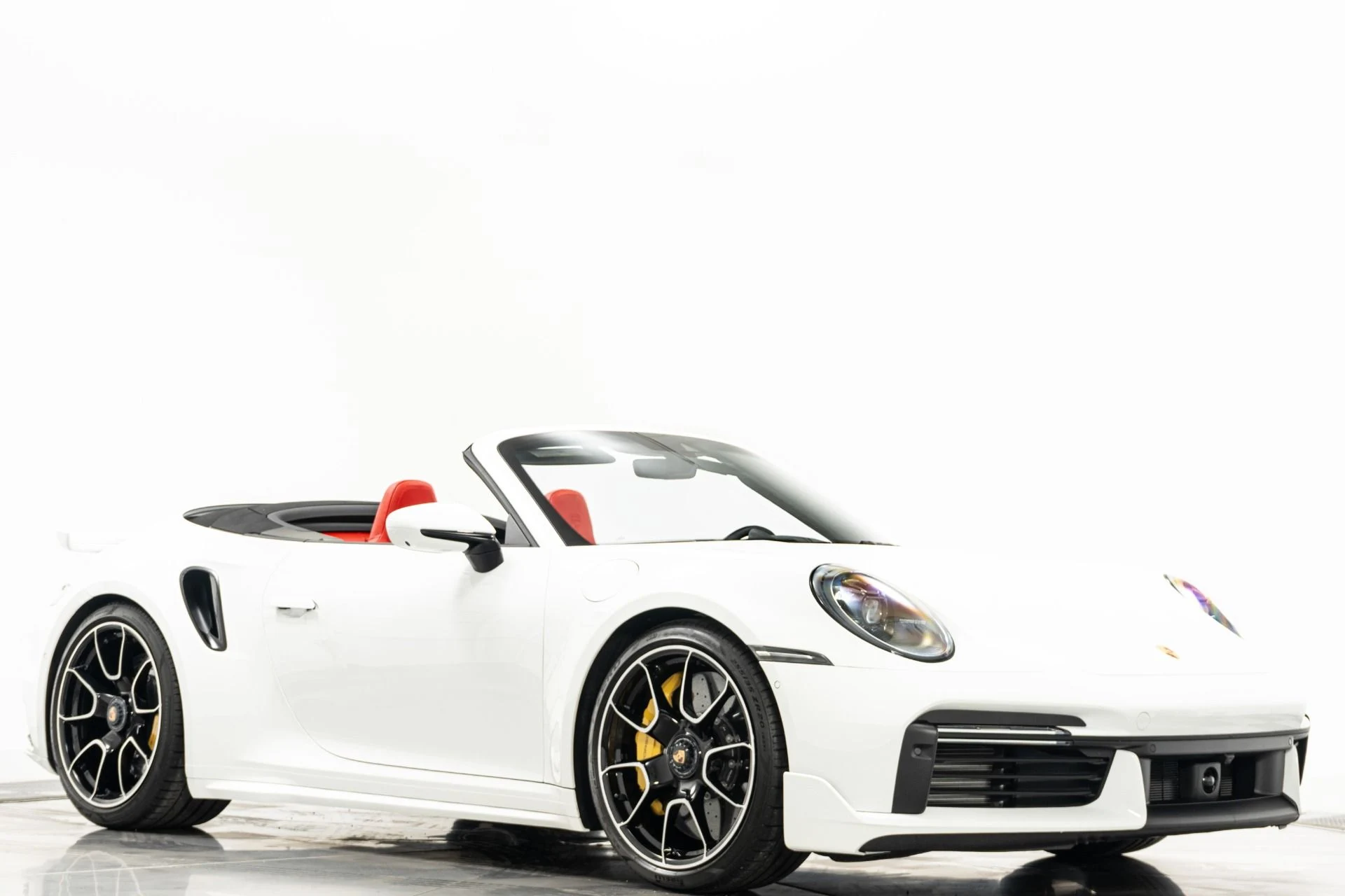 mph036_262847847_Used_2024_Porsche_911_Turbo_S_Cabriolet_Sport_Design_Package_Exclusive_Manufaktur_Interior_1780002911_de1674e429