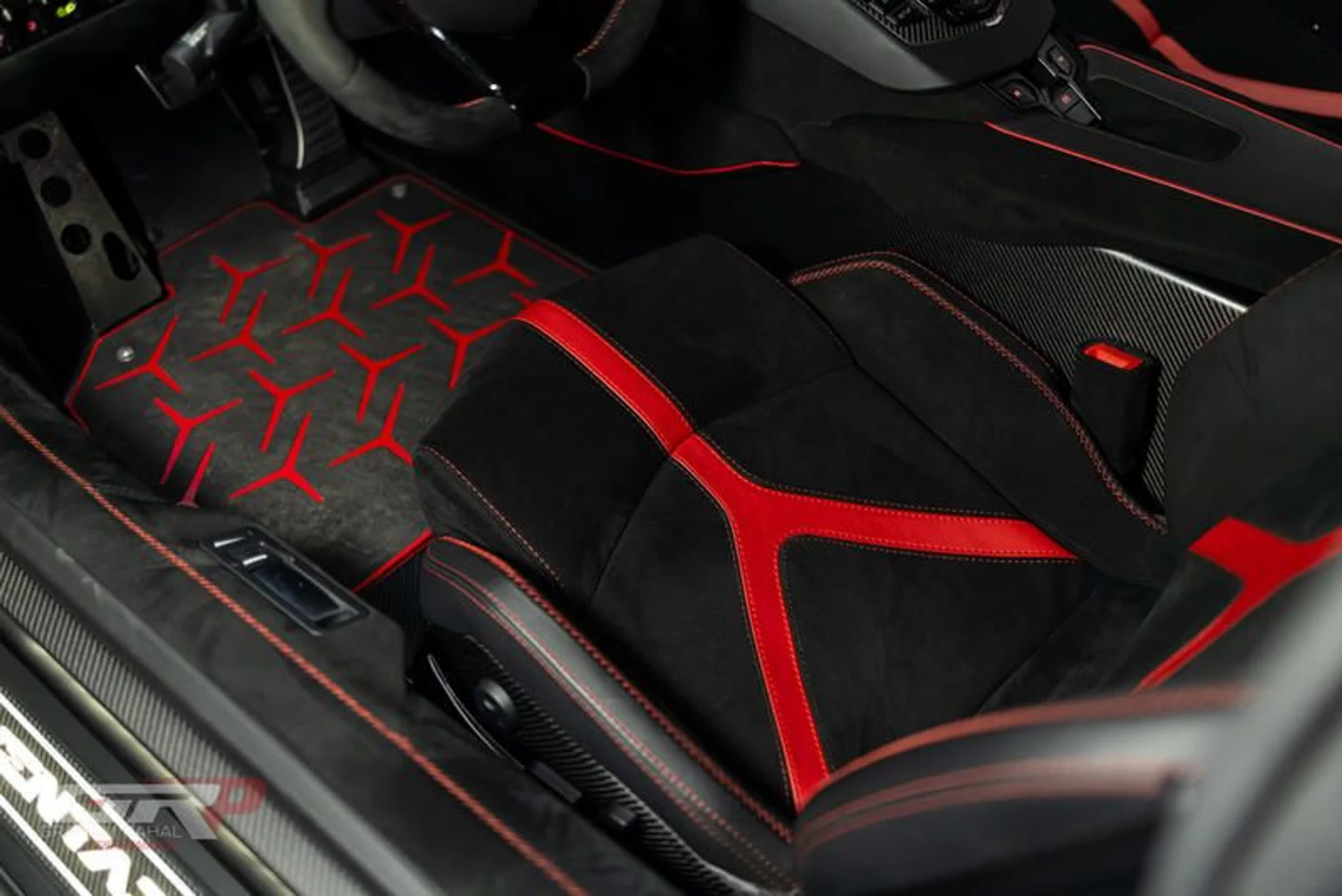 mph036_2642135886_09471_EB_6_633_E_409_A_8893_F778_CA_12_FAA_5_5cdd13232c