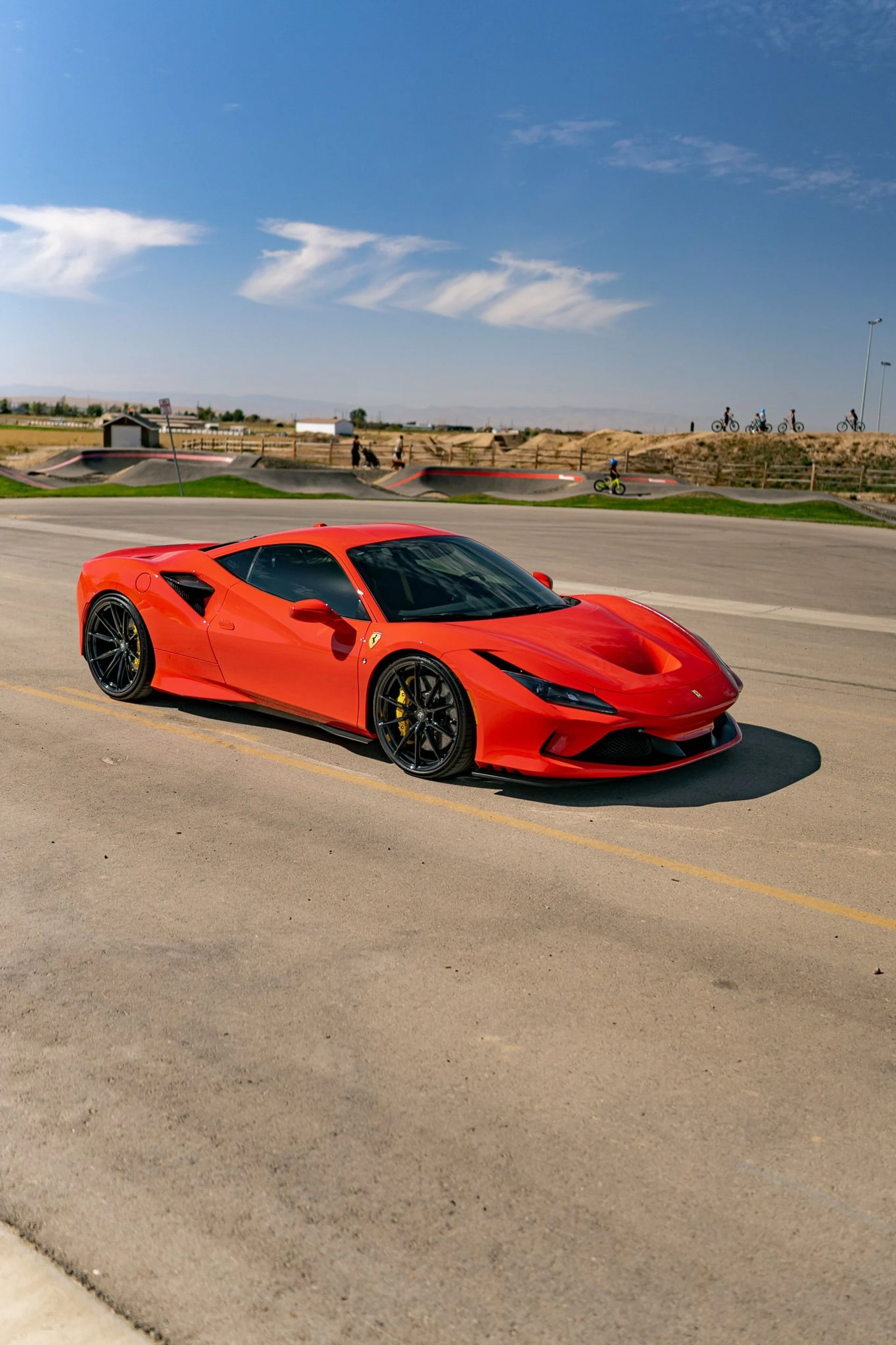 mph036_2647027894_Used_2020_Ferrari_F8_Tributo_1758670971_a1e3b5cf81