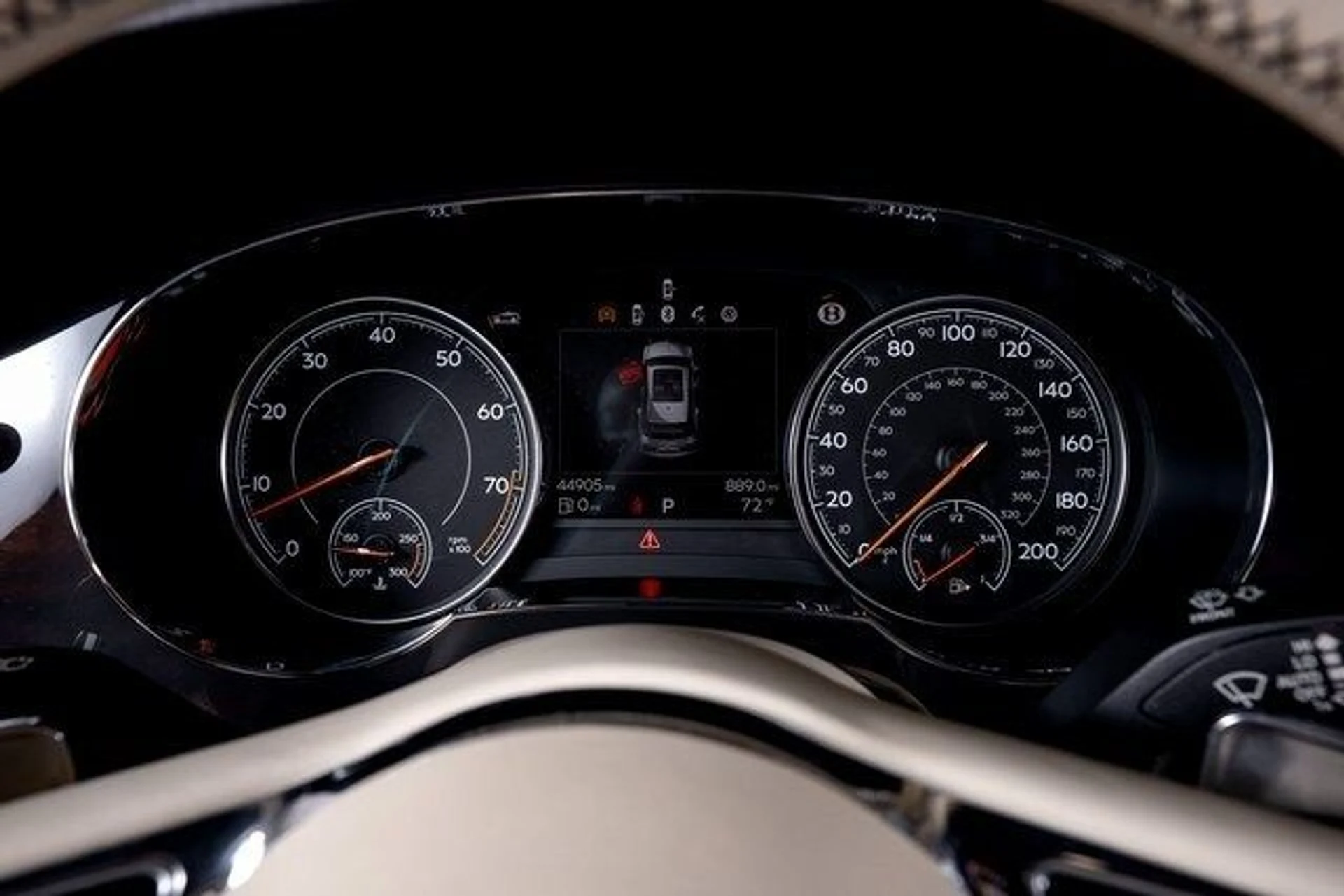 mph036_2657953587_2d3c98cee1e9236cb6d0d79d8c870d34x_5f3300b419