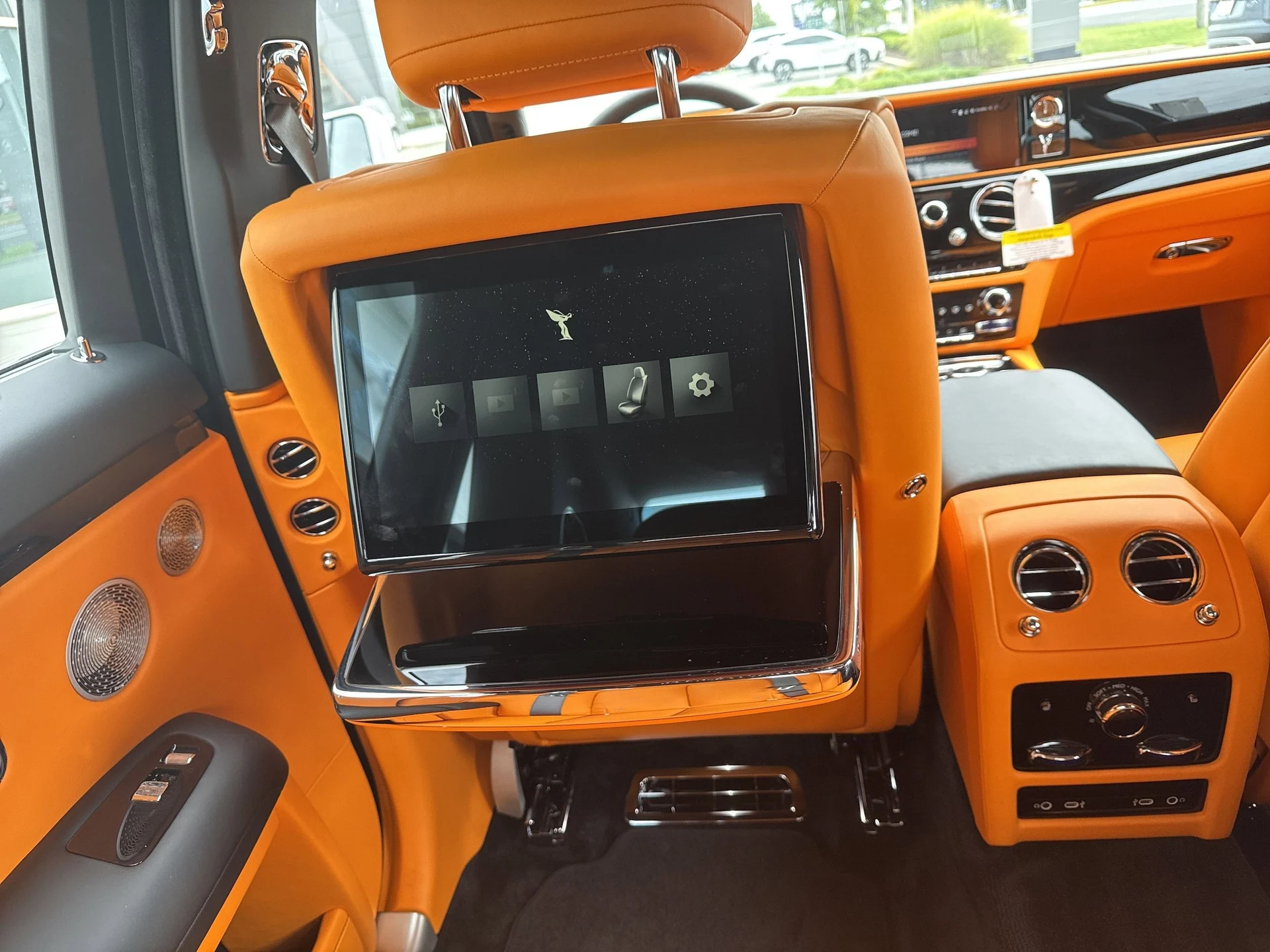 mph036_2671436509_32395dec0055ae839b6164d654d6cfe7x_9478aee35b