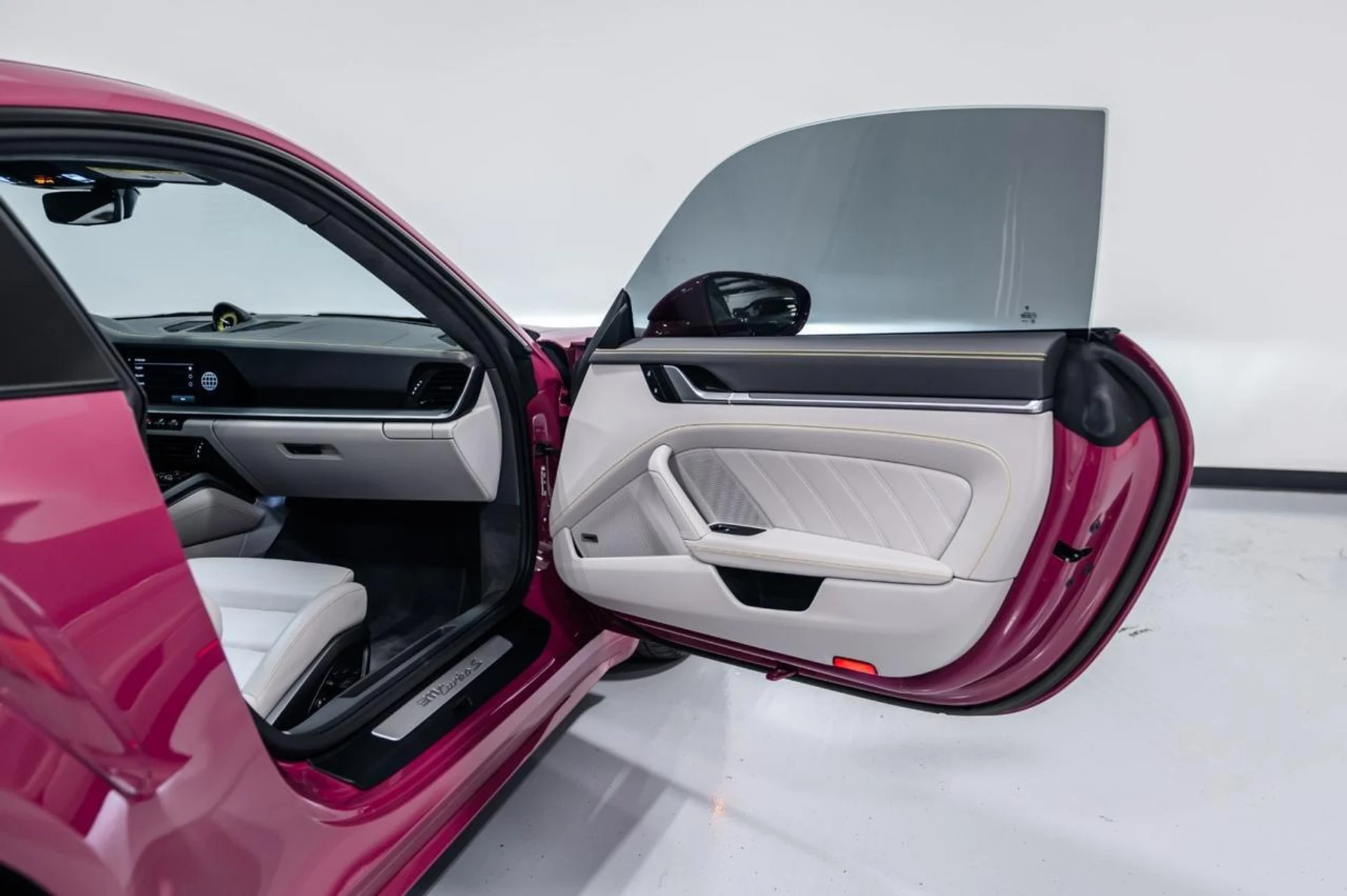 mph036_2674512459_46b5e61a1c1a5a6c796b0a21b974626a_319d4c96e3