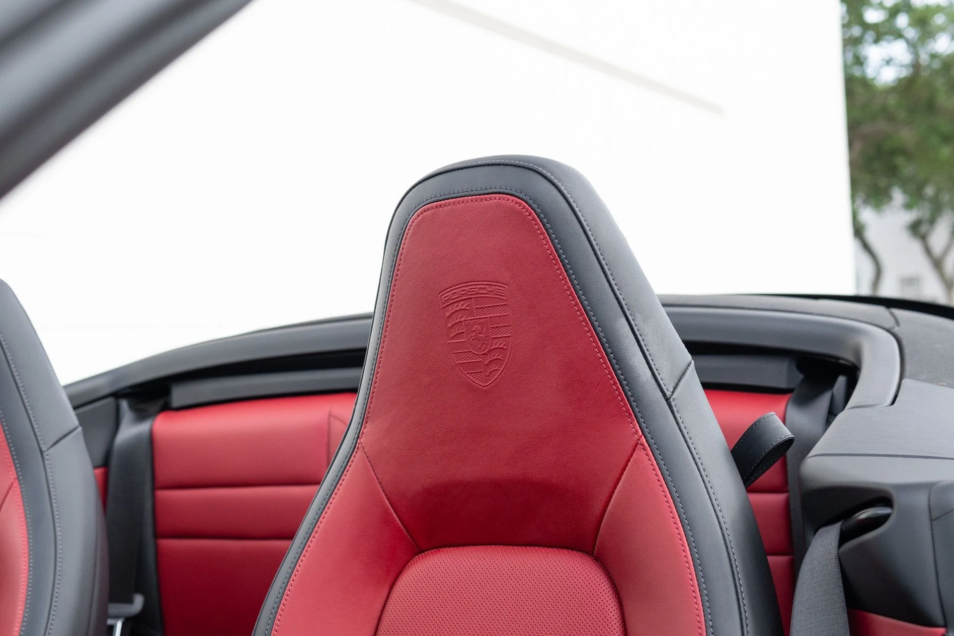 mph036_2675618242_Used_2026_Porsche_911_Carrera_4_S_1778085814_d1a728c96d