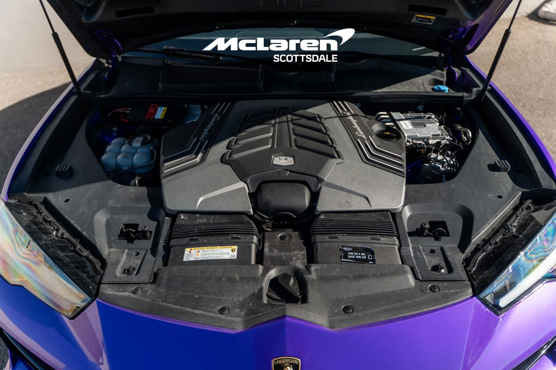 mph036_2679520479_Used_2023_LAMBORGHINI_URUS_S_1774894850_05a112c9be