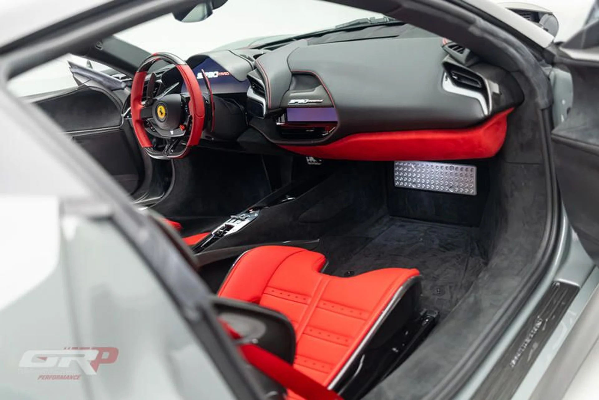 mph036_2691059008_922_F5_E41_94_C3_4812_B57_D_1938_C09628_FE_033a9b408f