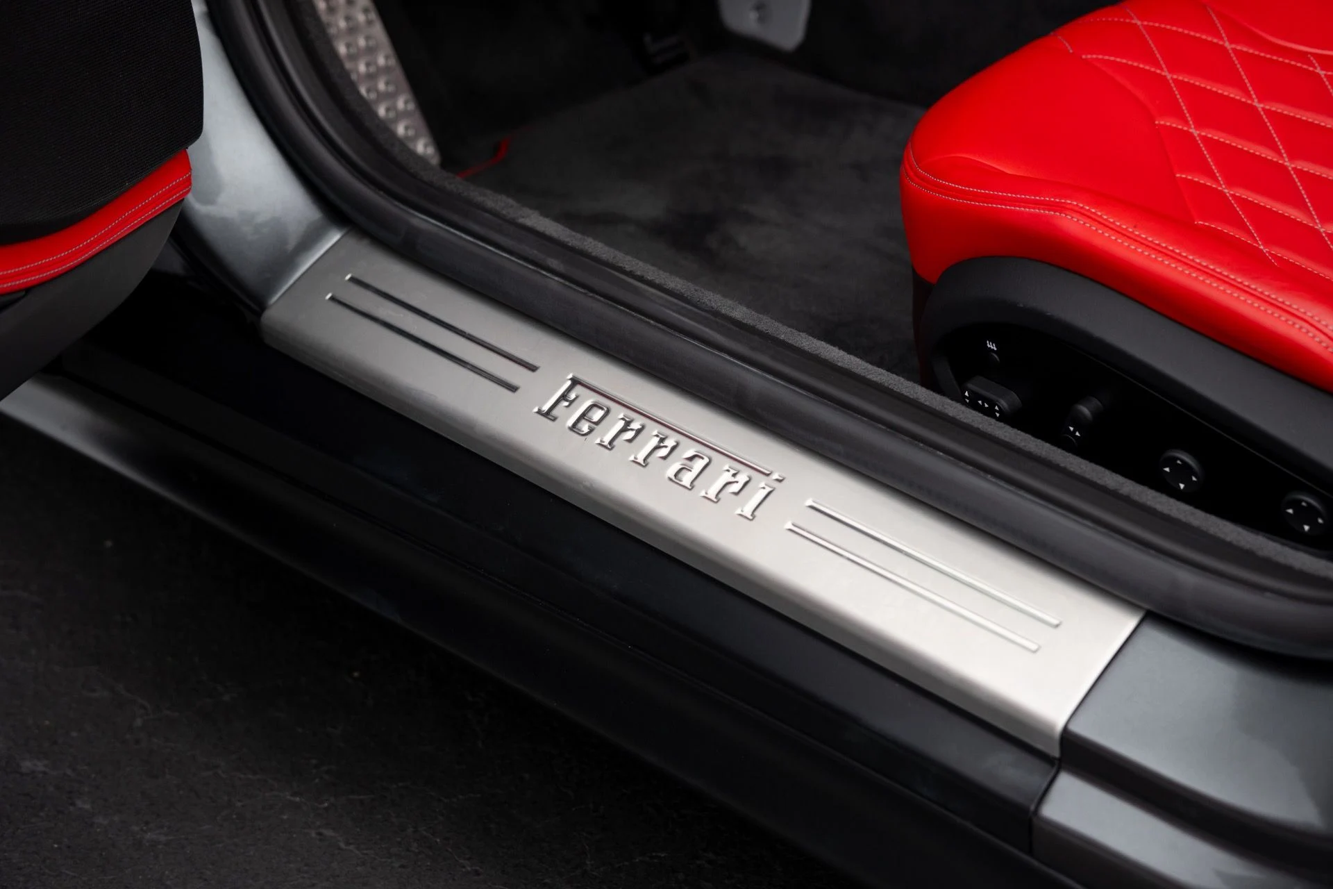 mph036_2694227156_Used_2022_Ferrari_812_GTS_1768275128_ed1907aacc