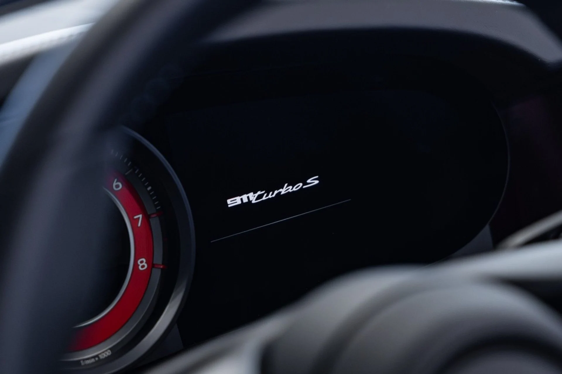 mph036_2698181254_Rg_4556758005