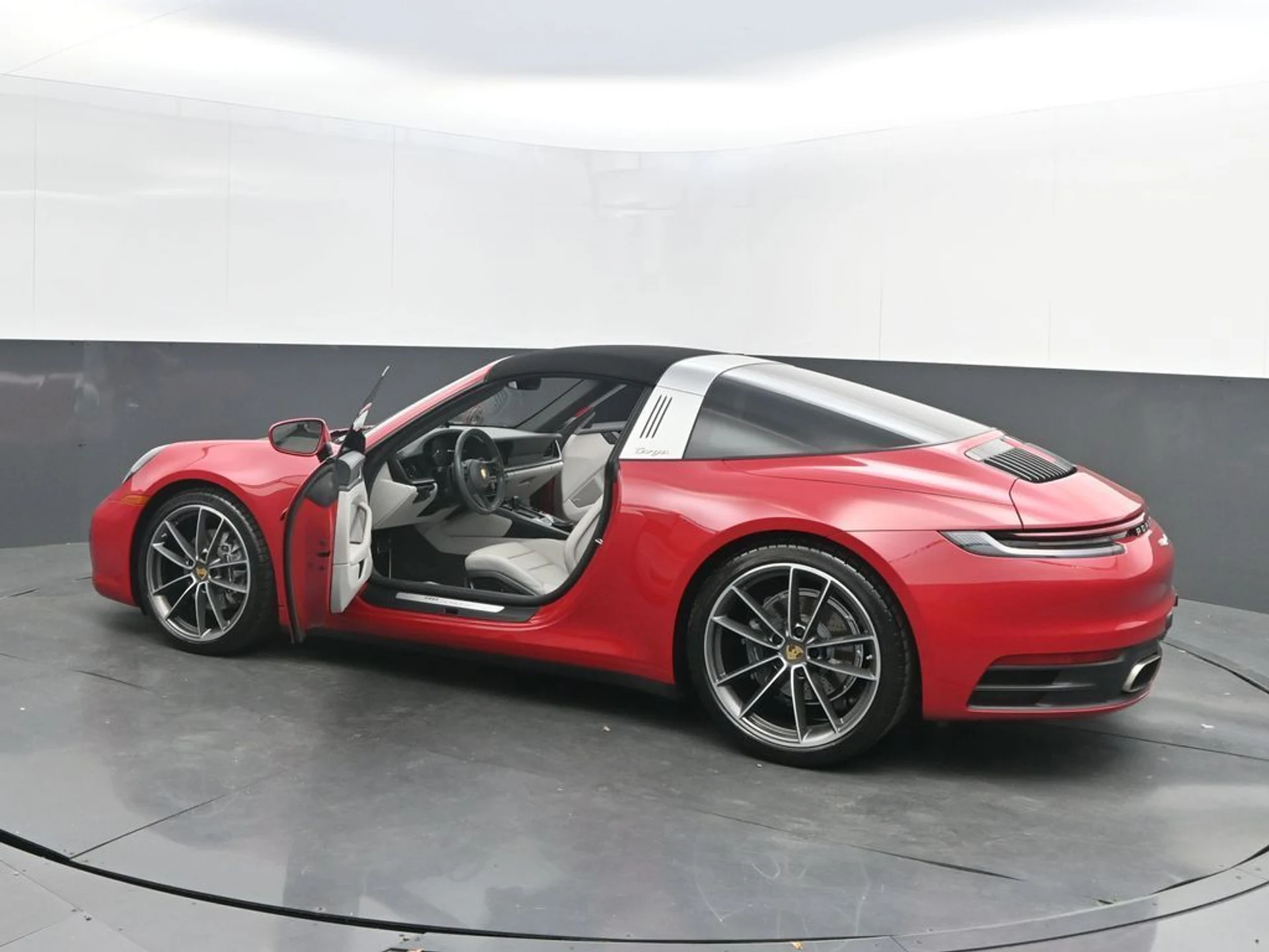 mph036_2699577634_e7a36f957bbafb97b3ffe9b7e1e14793x_c47ae45400