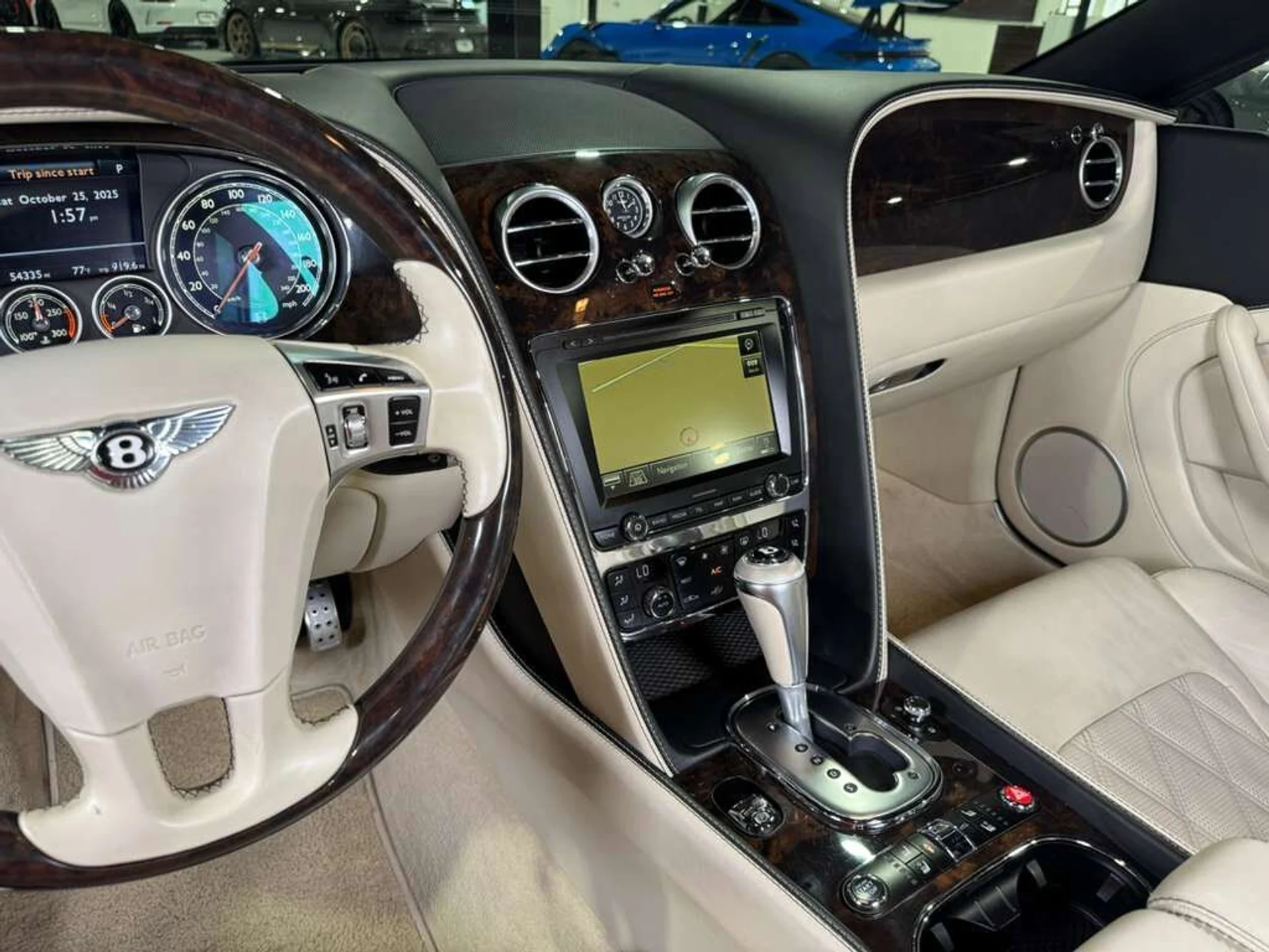 mph036_2703451296_ef53d666c929e0a3eb87518bd1cad522_129bdf1b93