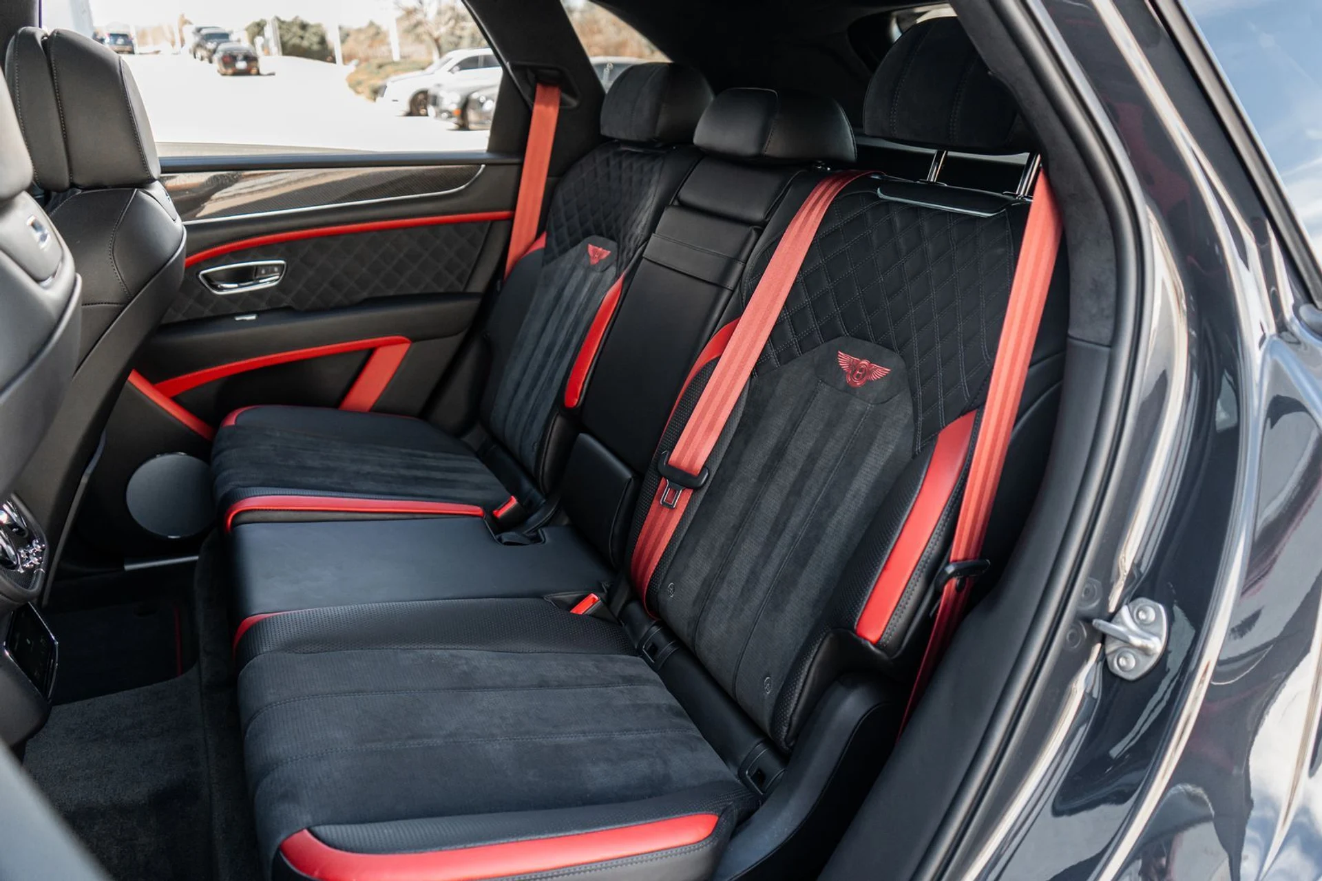 mph036_2715892852_1822578b_e7e5_460b_b8a5_31bd2a57ac28_b76b910092