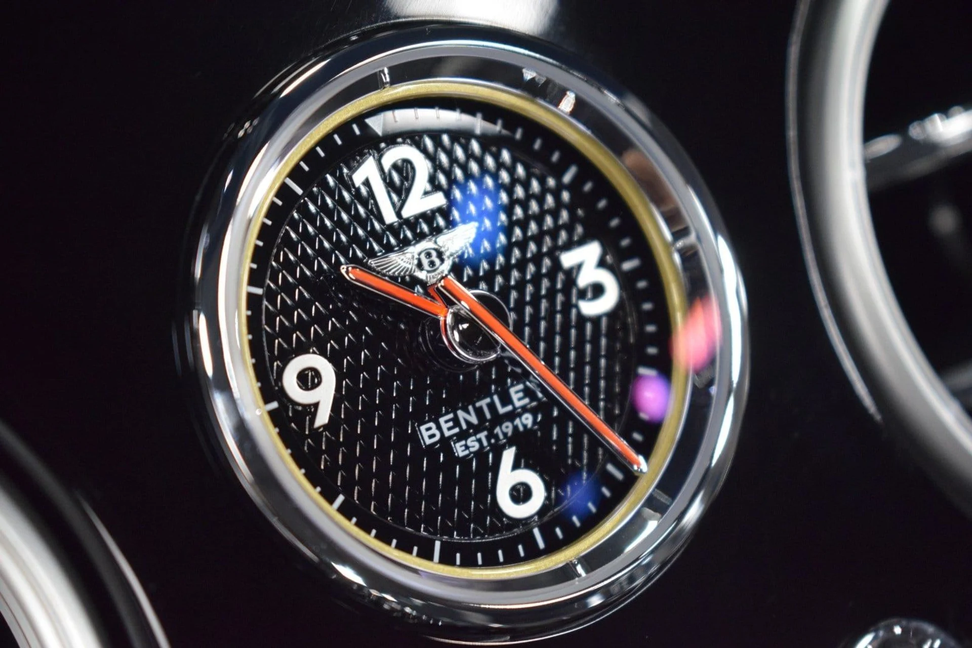 mph036_2719345616_1bfc05f60cbf323bfee5f27d8ddf0bdbx_6553911e43