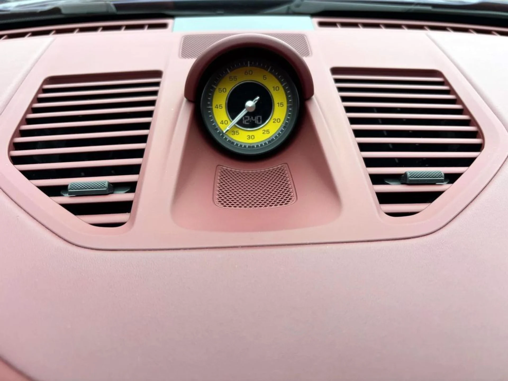 mph036_2722685611_015b7b05e68a68b1619409bcc0ccaa5cx_a9ed460cdb