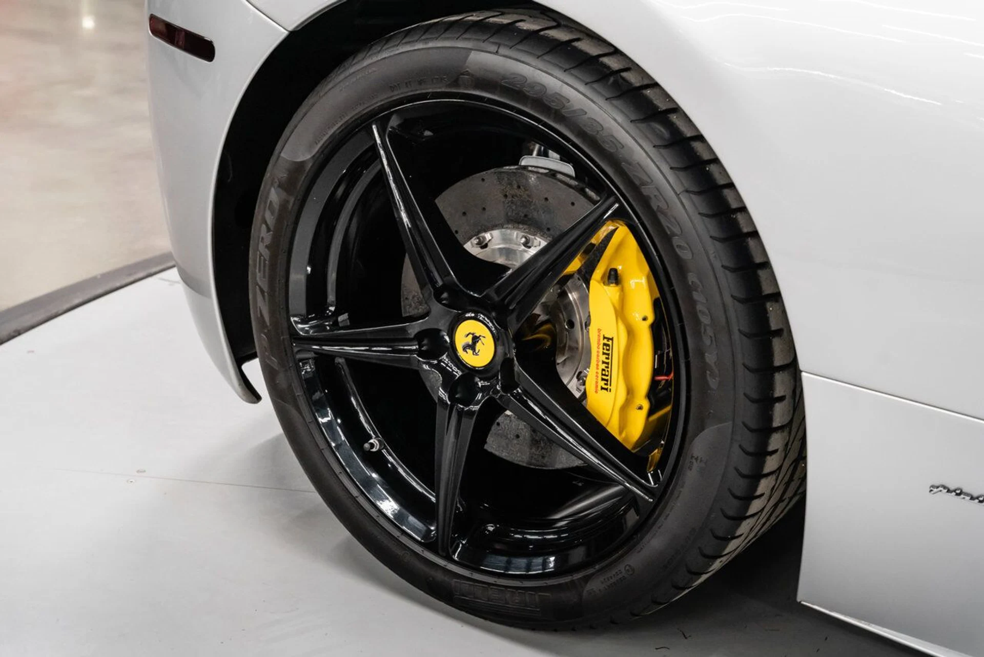 mph036_2749262022_ferrari_458_italia_2013_32be5837cf
