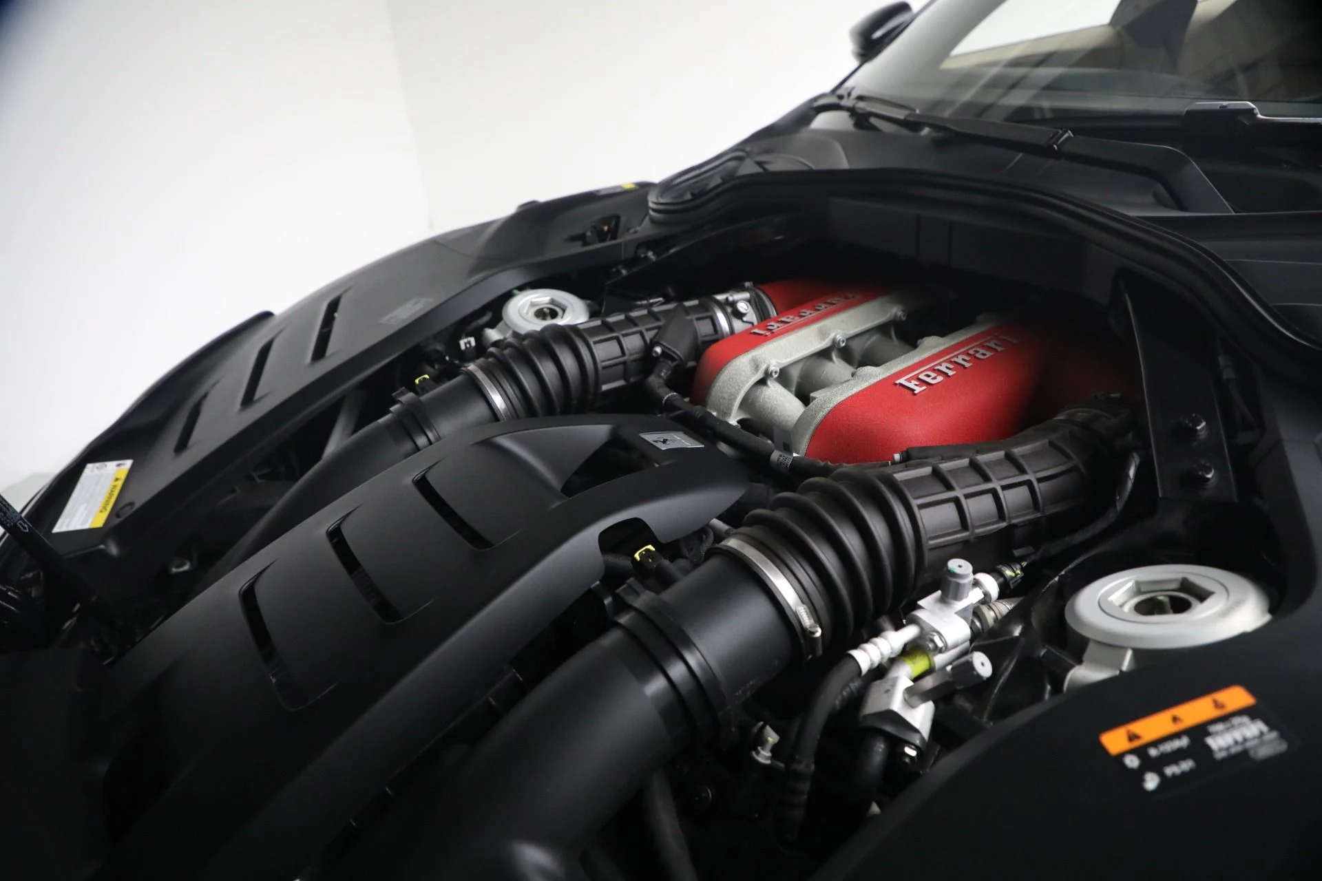 mph036_275017376_Used_2024_Ferrari_Purosangue_1777901654_a268aa4062