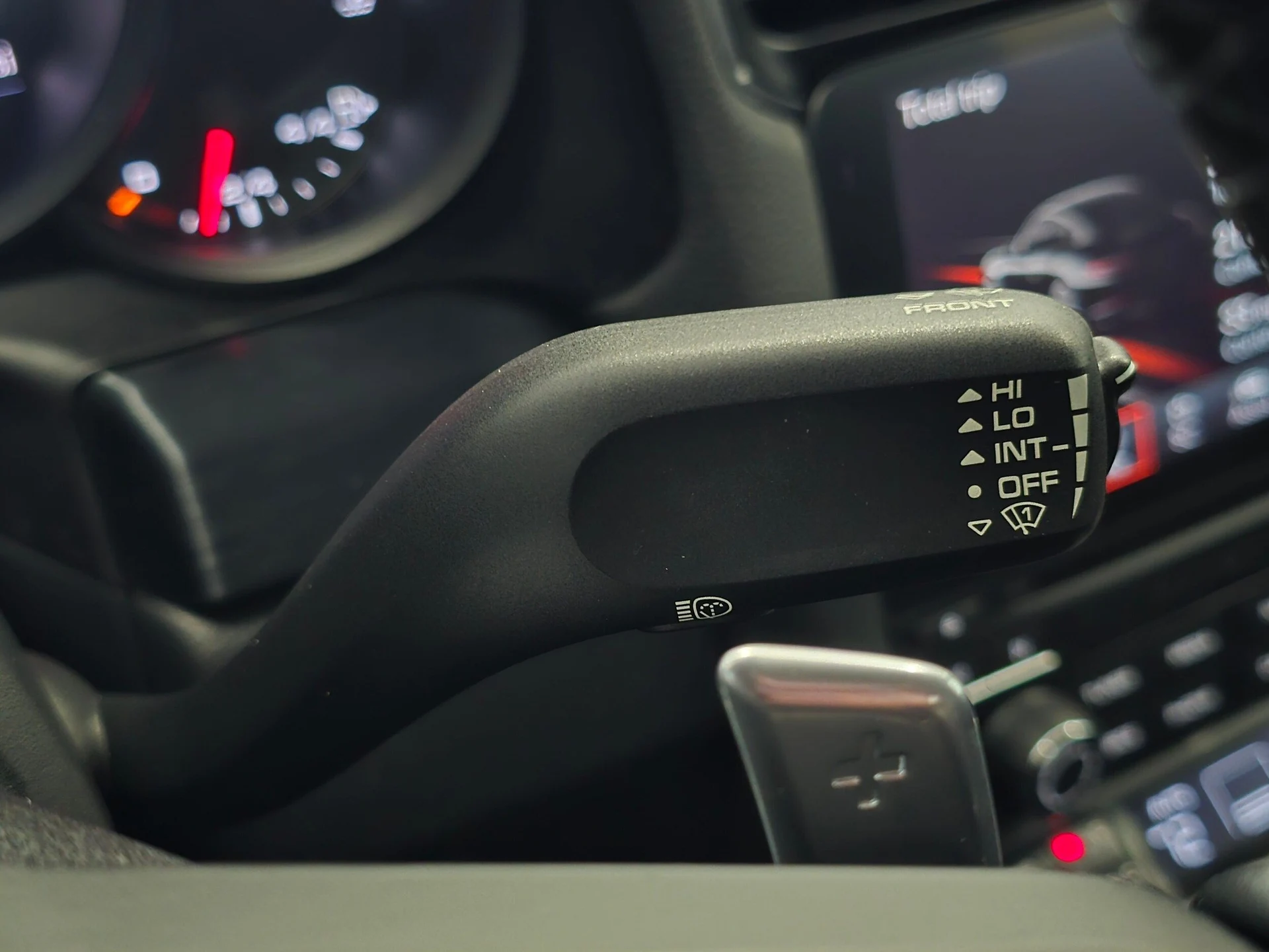 mph036_2761545113_51799668ebc3f4a64dbd3282336b7ab4x_0cc5c19cf0