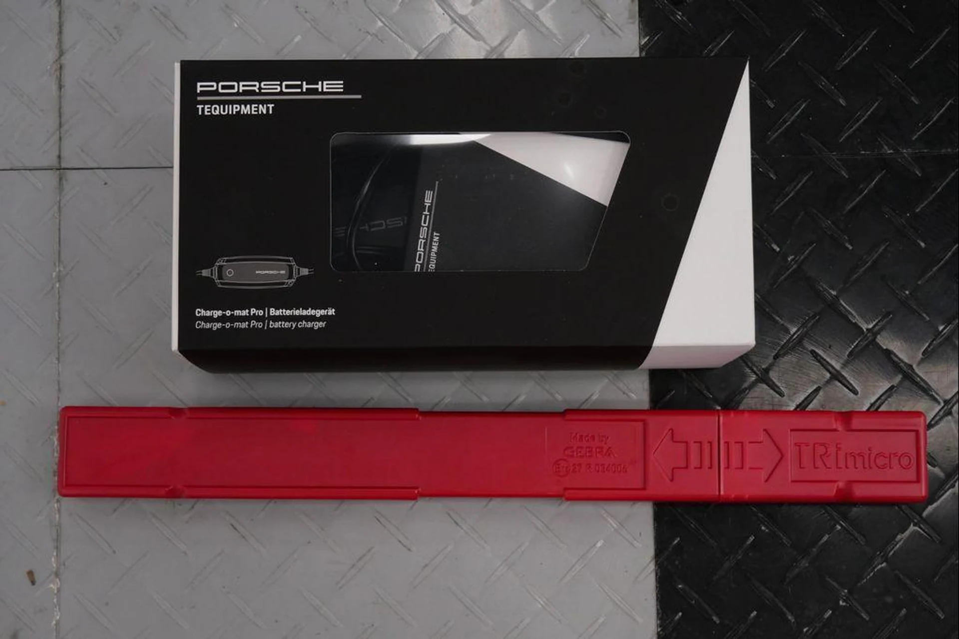 mph036_2772762141_8_VV_Aw_V9_Ab_NO_De1v7_Qp3_AV_Ip_GZAY_a54533b197