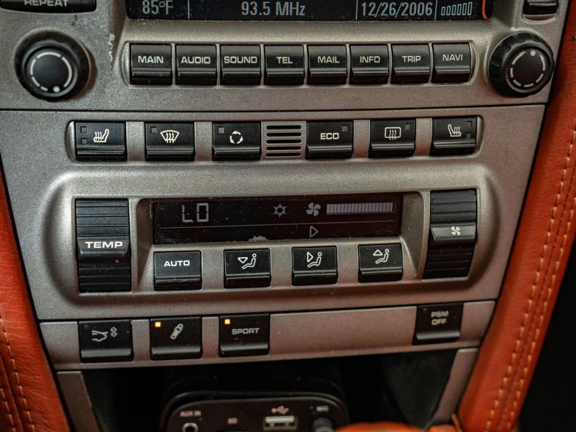mph036_2775859418_b328443c54fcd5843c1e8fbe053dc898_391e3e4f38