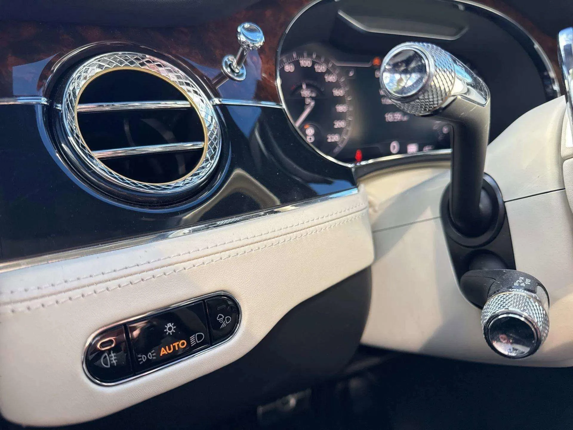 mph036_2798014867_1d611b074266419388f518c09ac10c5d_fc09d12d07