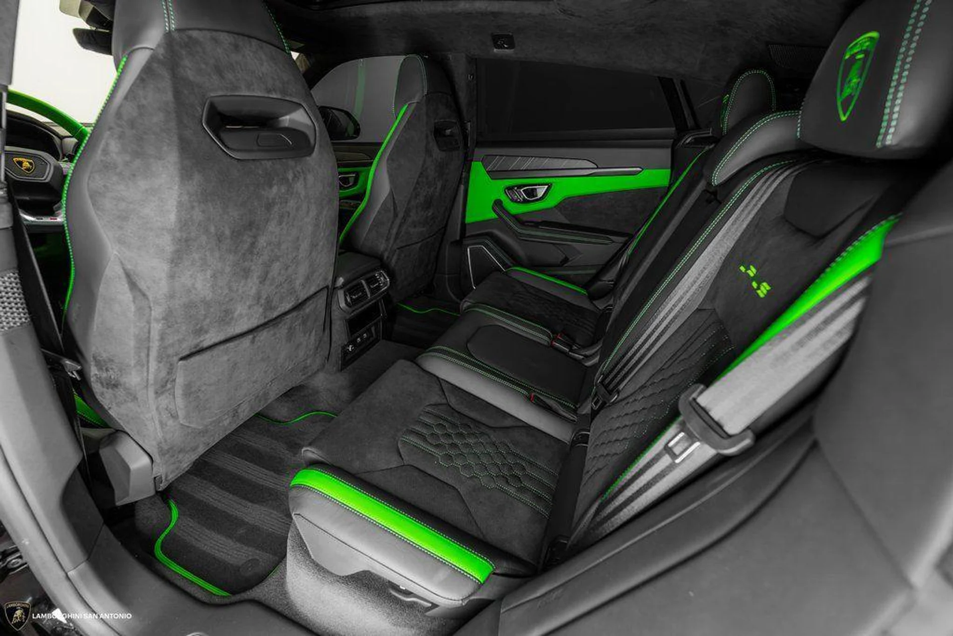 mph036_2802911066_m_V4q_Ivtb_L6i_Z_Oho8ibs_Fx_GA_0_EQA_6df05e172d