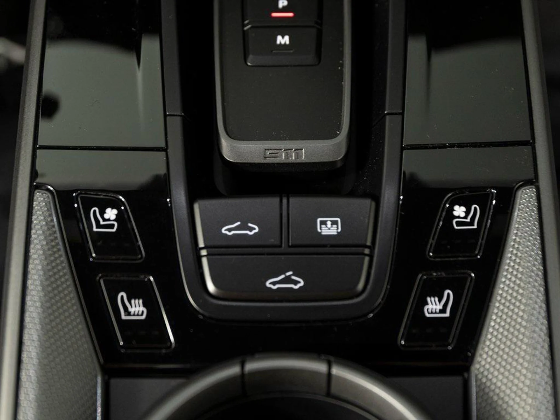 mph036_2805707828_HH_1_GZY_3_Yg_Sz_Gw_MGK_Yv_UV_Mmt_Ql_M_1023527c83