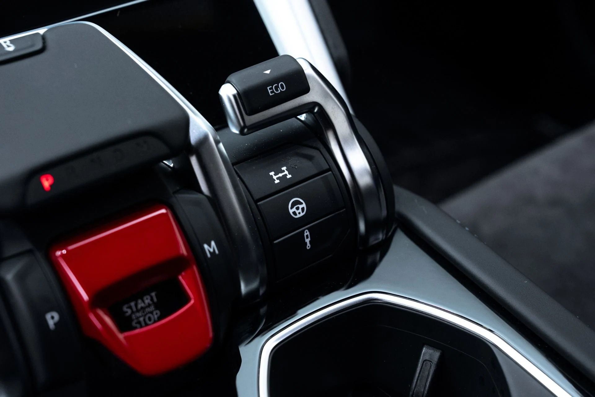 mph036_2807268550_Used_2024_Lamborghini_Urus_S_1774974370_2654c36218