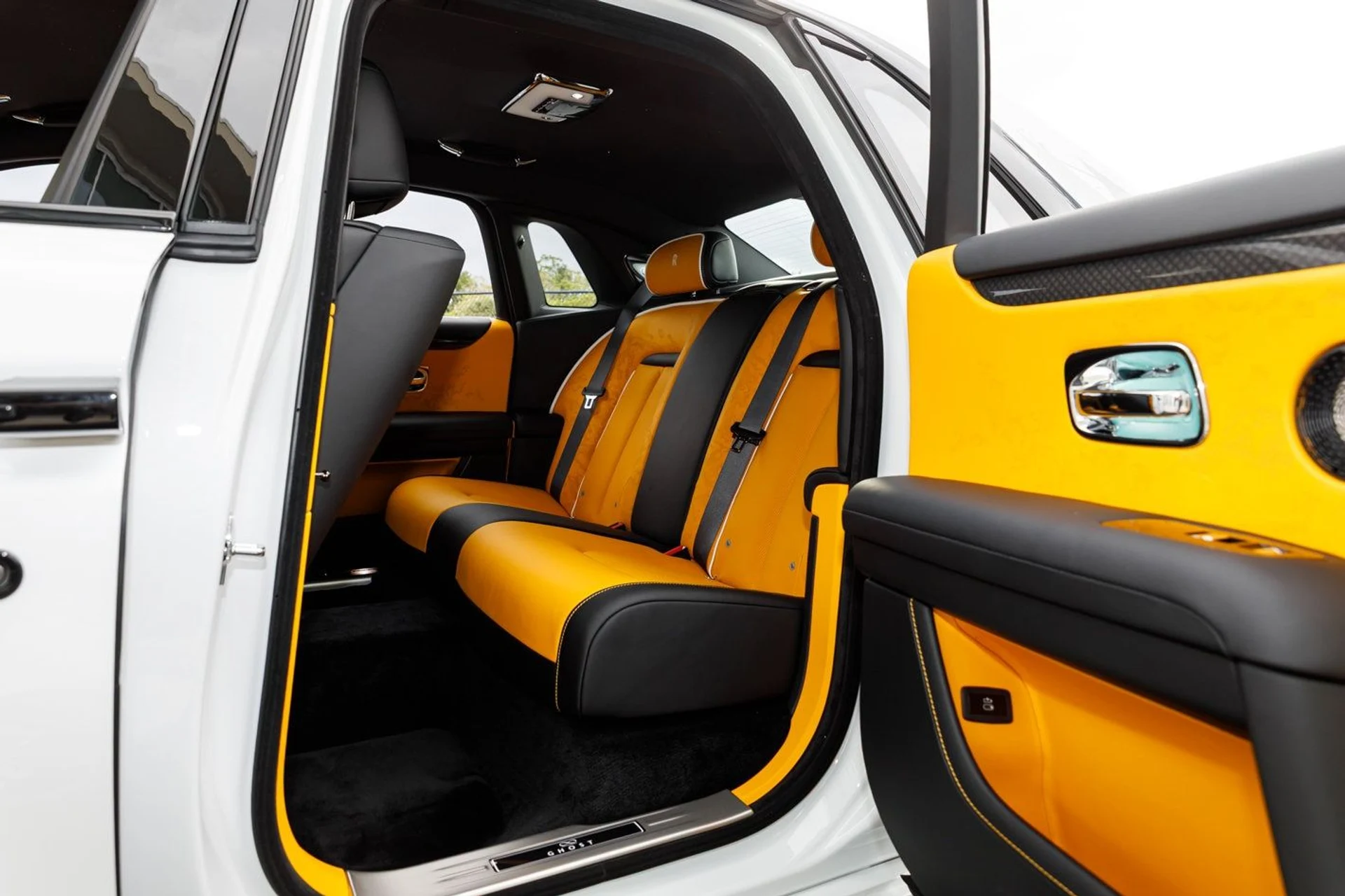 mph036_2816354079_c56a92f325e35dd900a109d16761fbcbx_4f807e8030