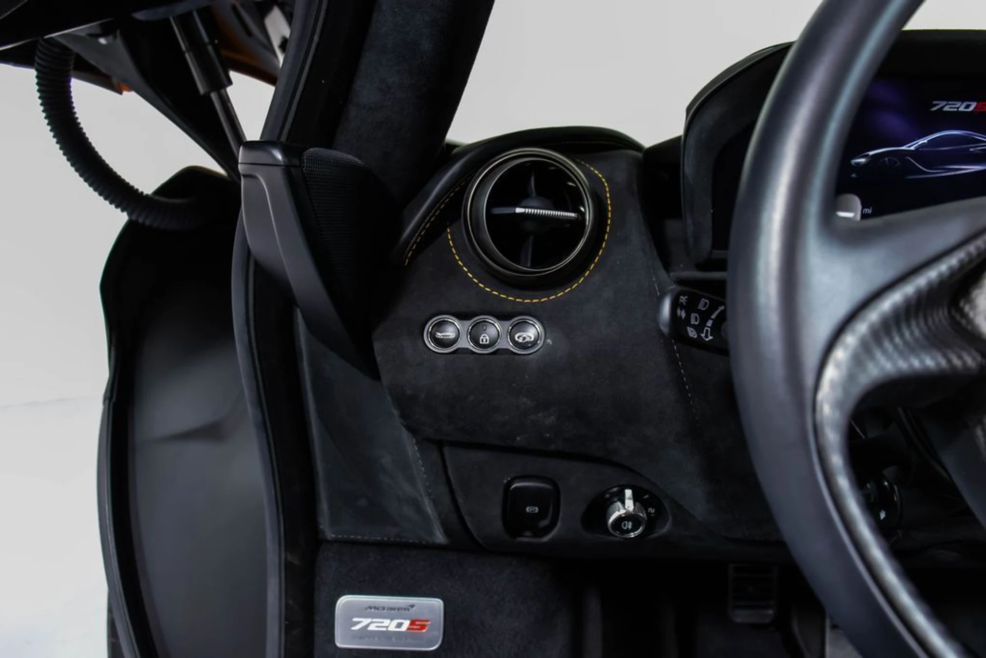 mph036_2817738411_00735a61307aa214b8494196c339da09x_6f67046b8a