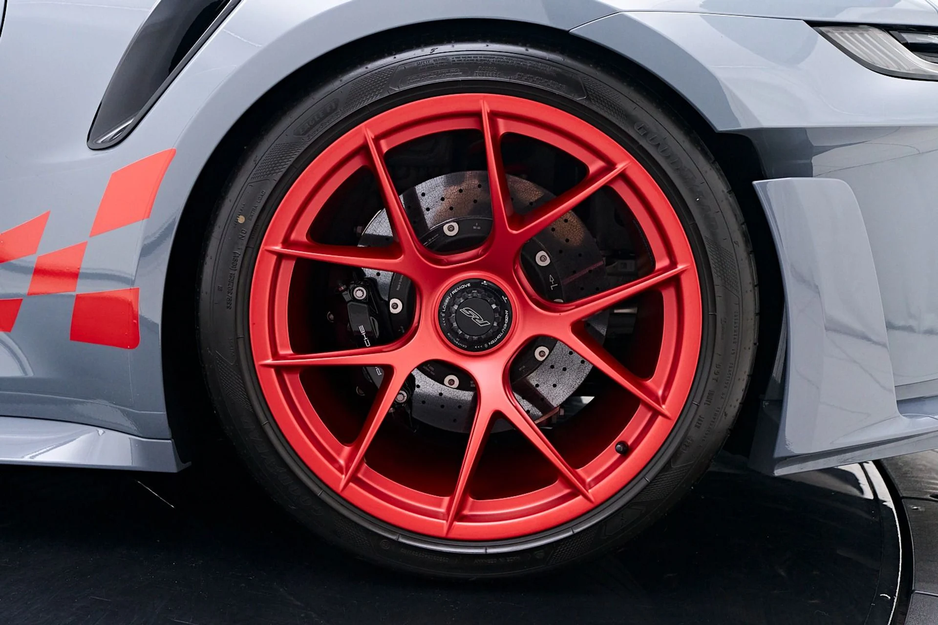 mph036_2819841412_Used_2024_Porsche_911_GT_3_RS_1740854858_cdc766d846