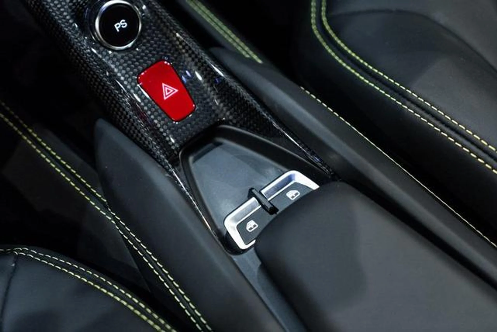 mph036_2821571927_jwh_Afg_Z0gcx43bg_Li_J_E3v_N921s_ce2f39ea83