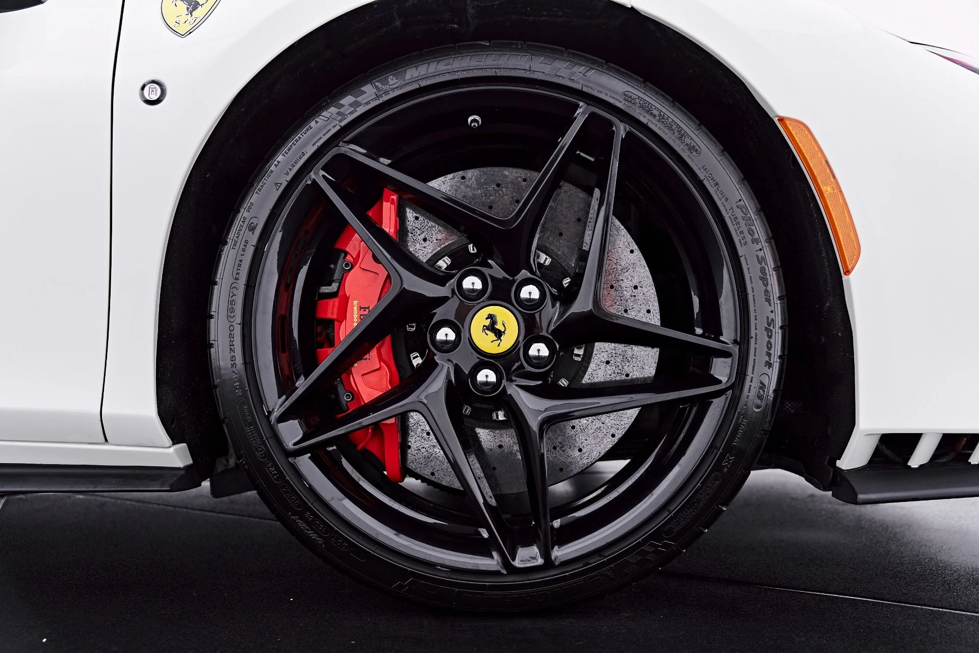 mph036_2830477322_Used_2022_Ferrari_F8_Spider_Base_1784162278_b1e773ed03