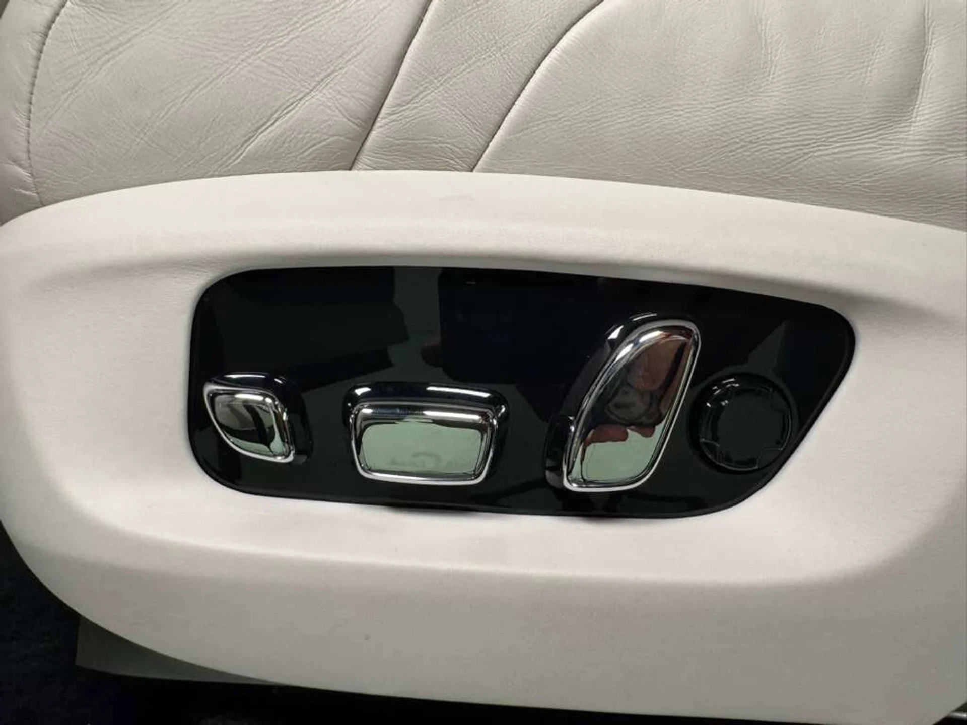 mph036_2834710444_40b878e98657c2b06b057def6322c5bb_430362e8c4