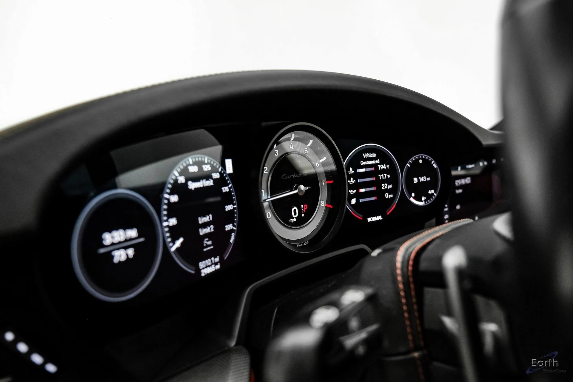 mph036_283927967_19030e30748d3e7caf50c8e87a0c72a5x_e624100449