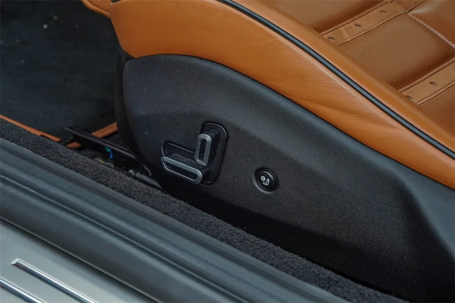 mph036_2845613415_bed6e80d87fe438f9f082299f7398311_bdb14a935f