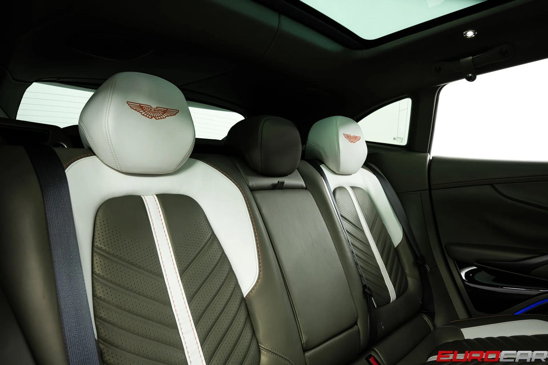 mph036_2875920531_ed3ab2be_1224_4d13_97a6_58ea583cb1fa_043c90f05e