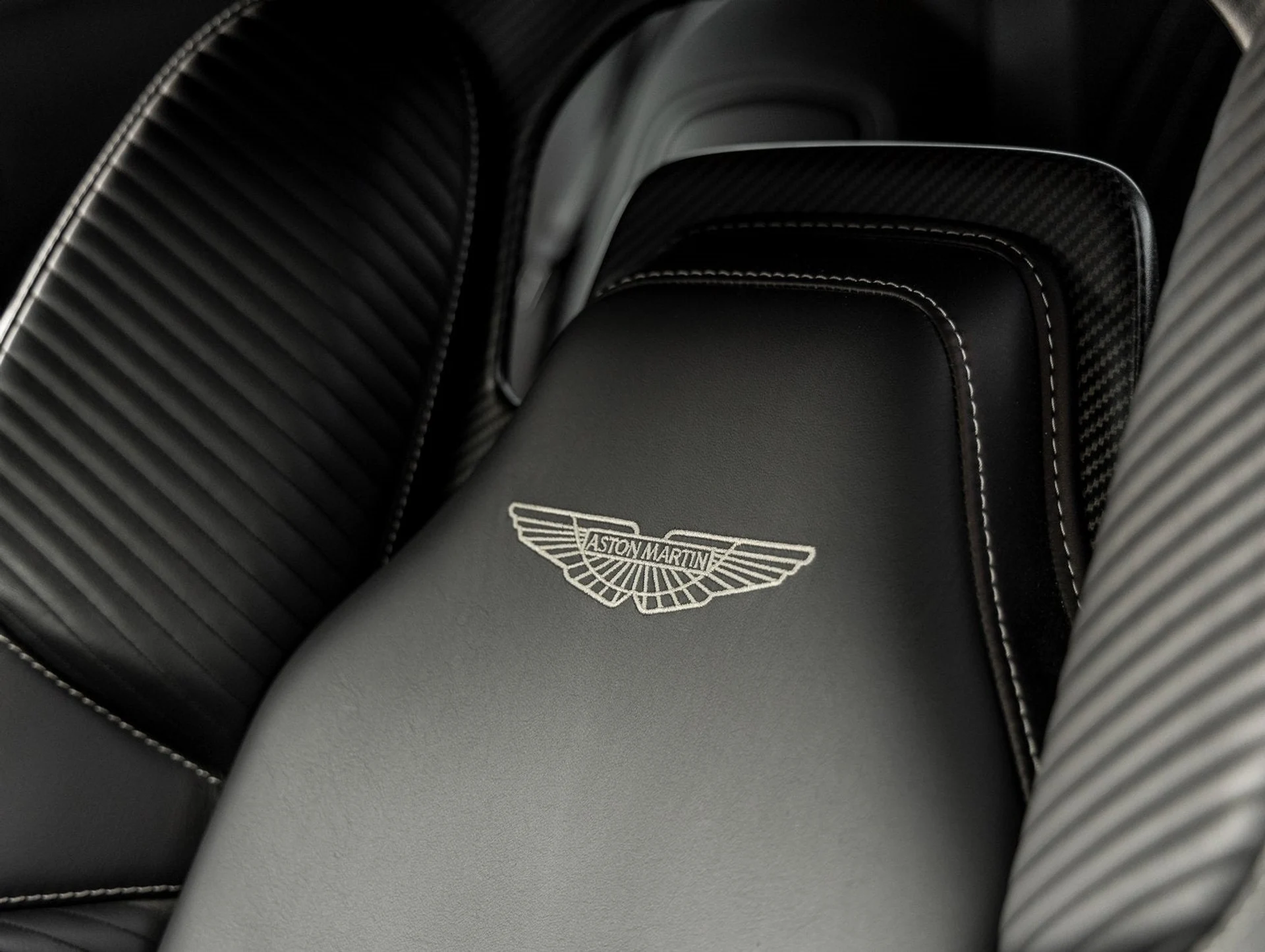 mph036_2881088229_37_f3c0749ec3