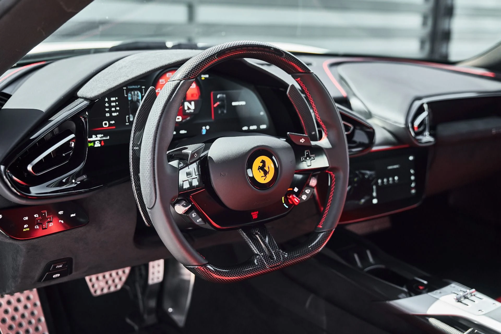 mph036_2882022437_Used_2025_Ferrari_12_Cilindri_Base_1778372143_6350d2da4e