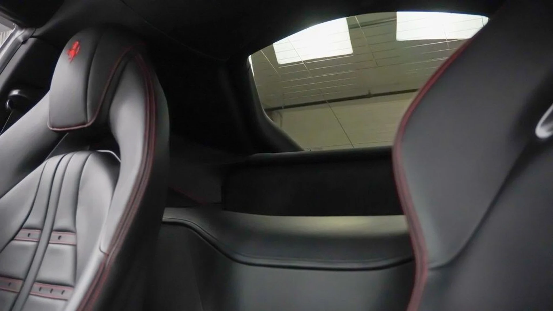 mph036_2885192607_bfb147c59933d482f4d08bf850c291aex_4d792334a8