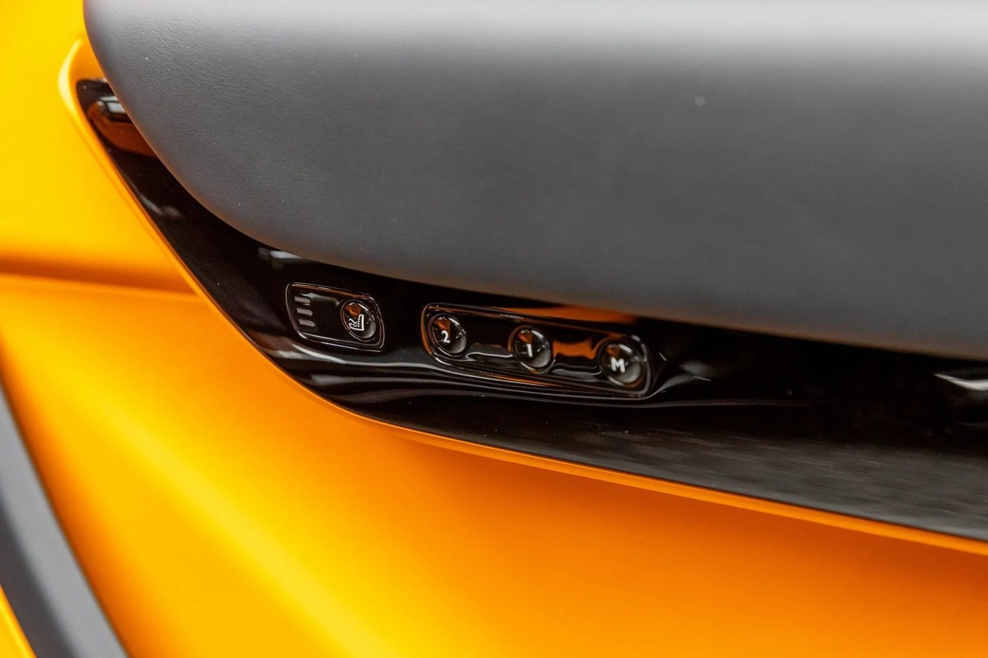 mph036_2885274849_37_ecb13361ab