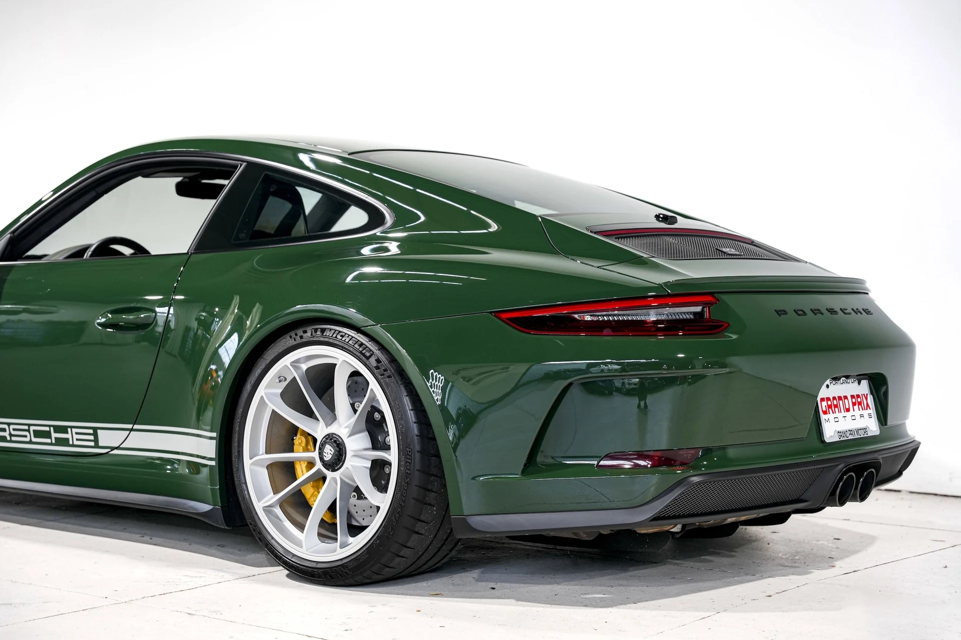 mph036_292058139_fa77c6a9fdceba6b3257ea3addd0eb06x_7a0a751515