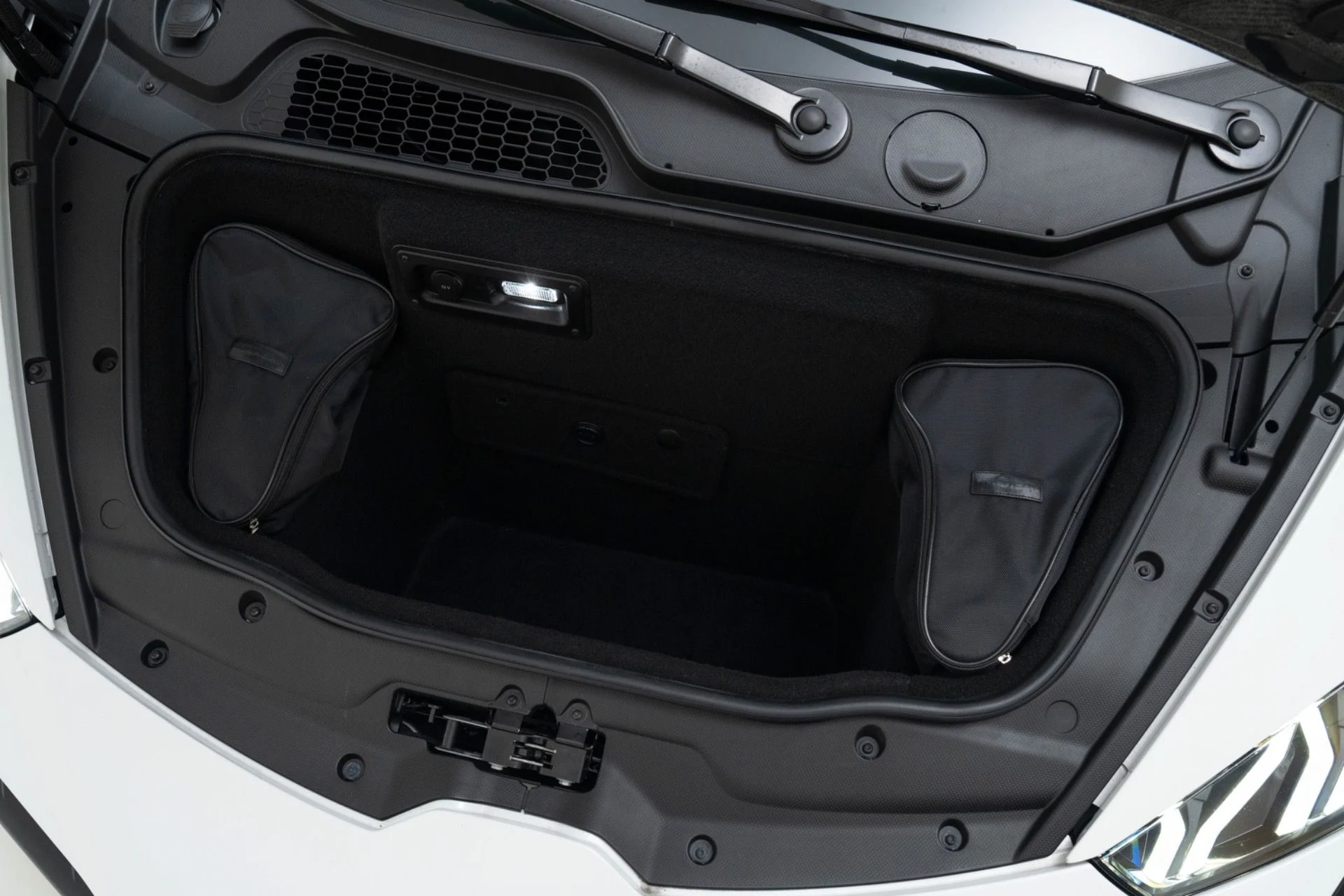 mph036_2969125811_Used_2023_Lamborghini_Huracan_Tecnica_1781823003_c4fa9cbd7b