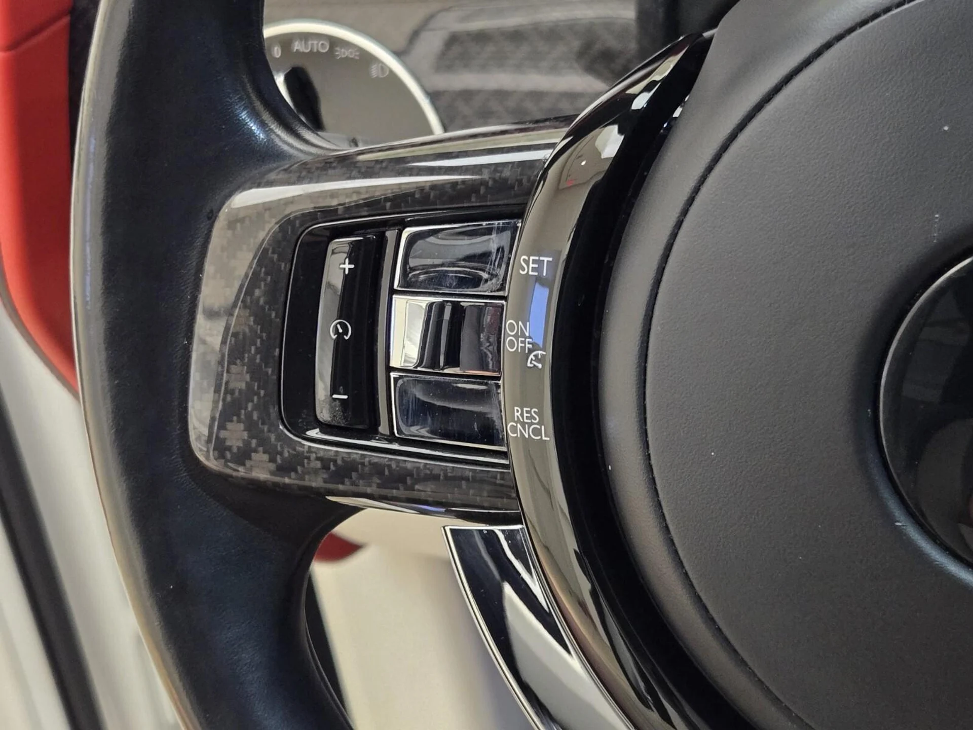 mph036_2977225415_Used_2021_Rolls_Royce_Cullinan_1761977975_3e22b2d3c4