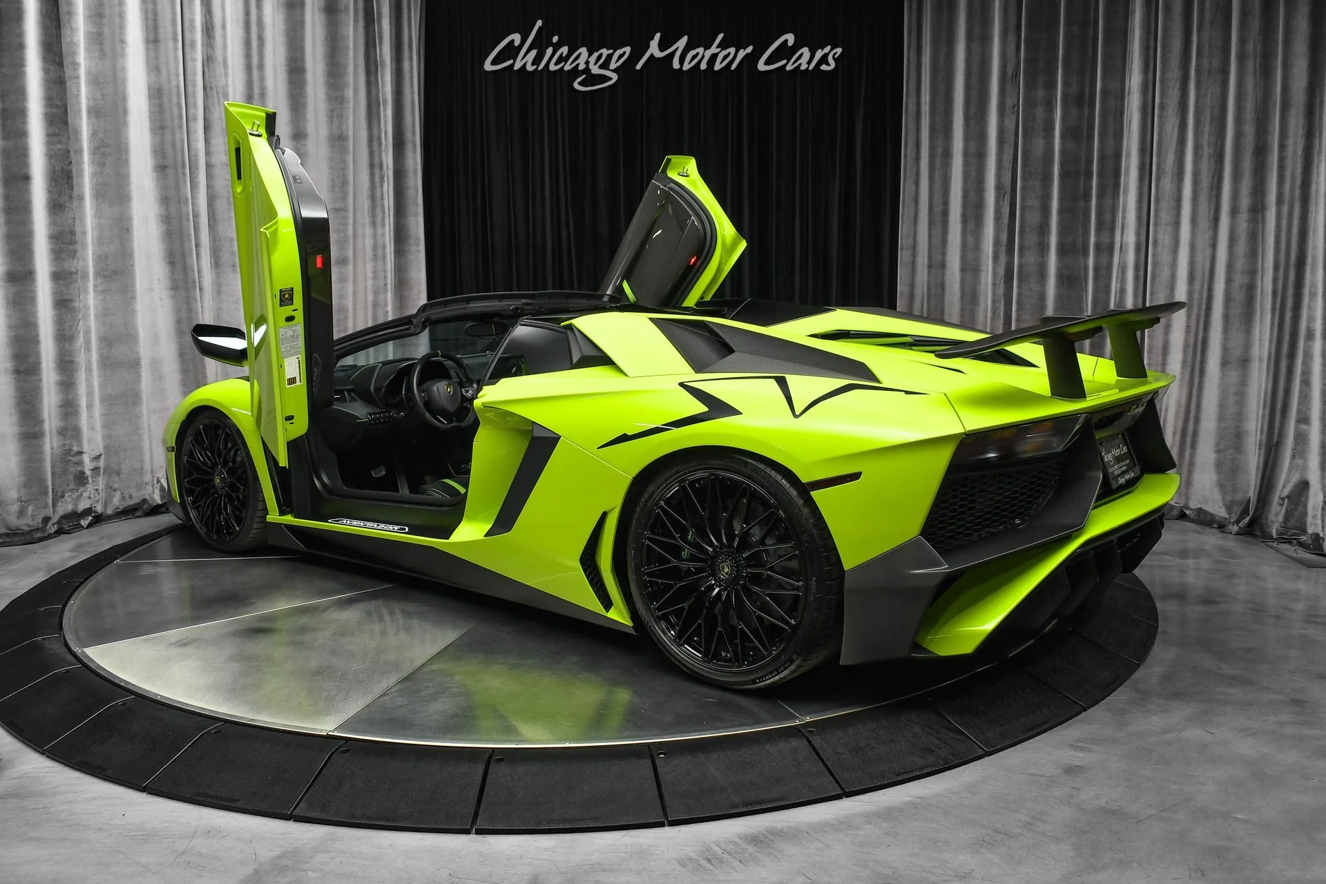 mph036_2991969378_12323_p37_l_f7d95d82ac