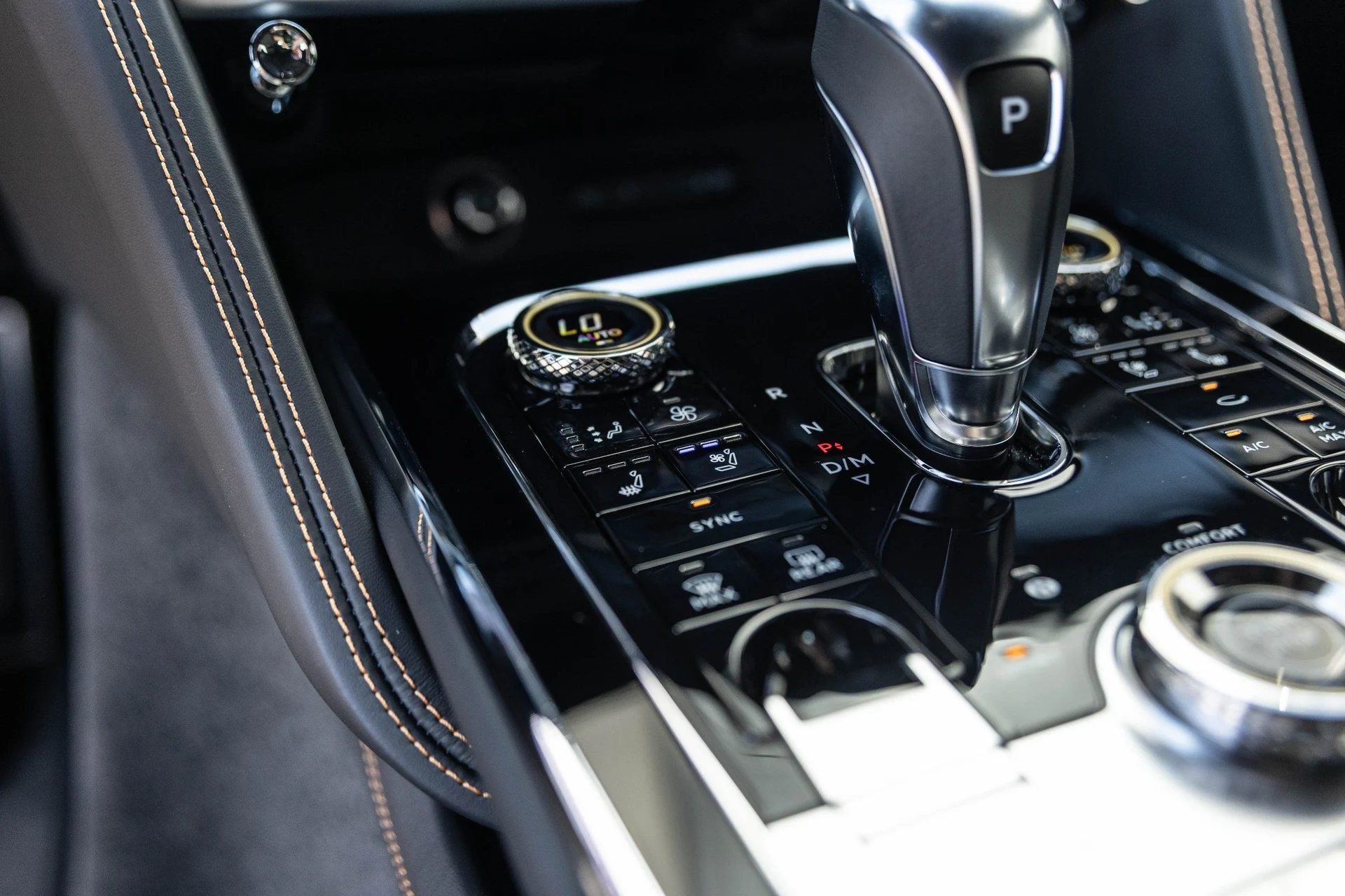 mph036_2996753593_Hi_Tech_Luxury_Imports_LLC_SCBBP_6_ZG_8_SC_022680_image_36_5f6ae610d5