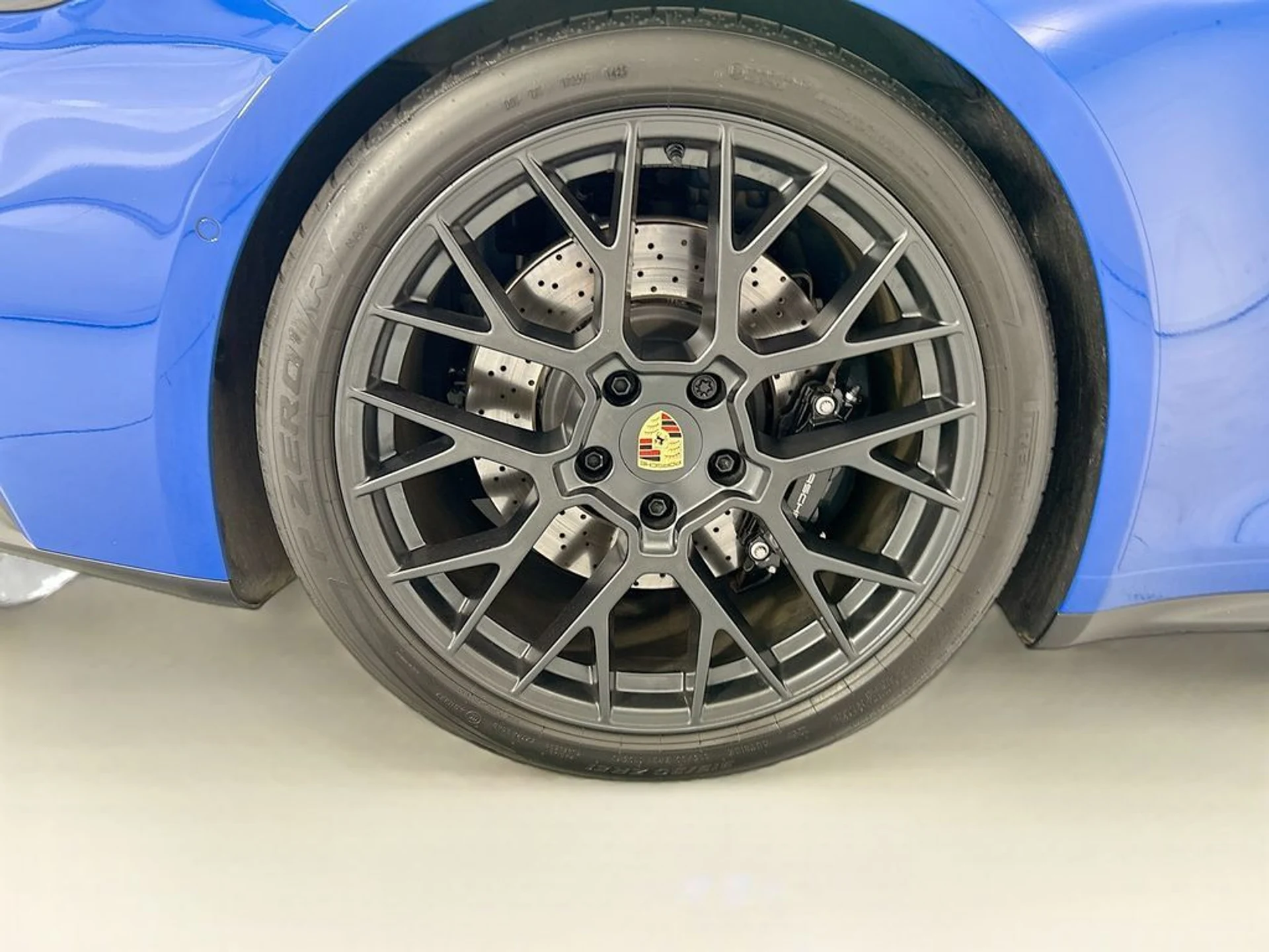 mph036_3000804100_used_2026_porsche_911_spirit70cabriolet_8119_23018992_37_1024_bf27d74764