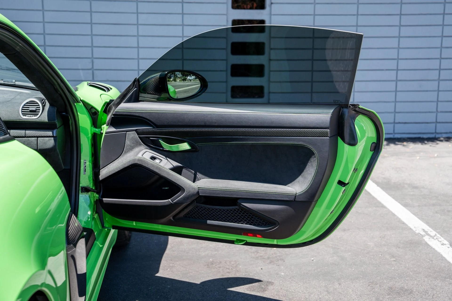mph036_3010724169_Used_2023_Porsche_718_Cayman_GT_4_RS_1754336895_f050257ab9