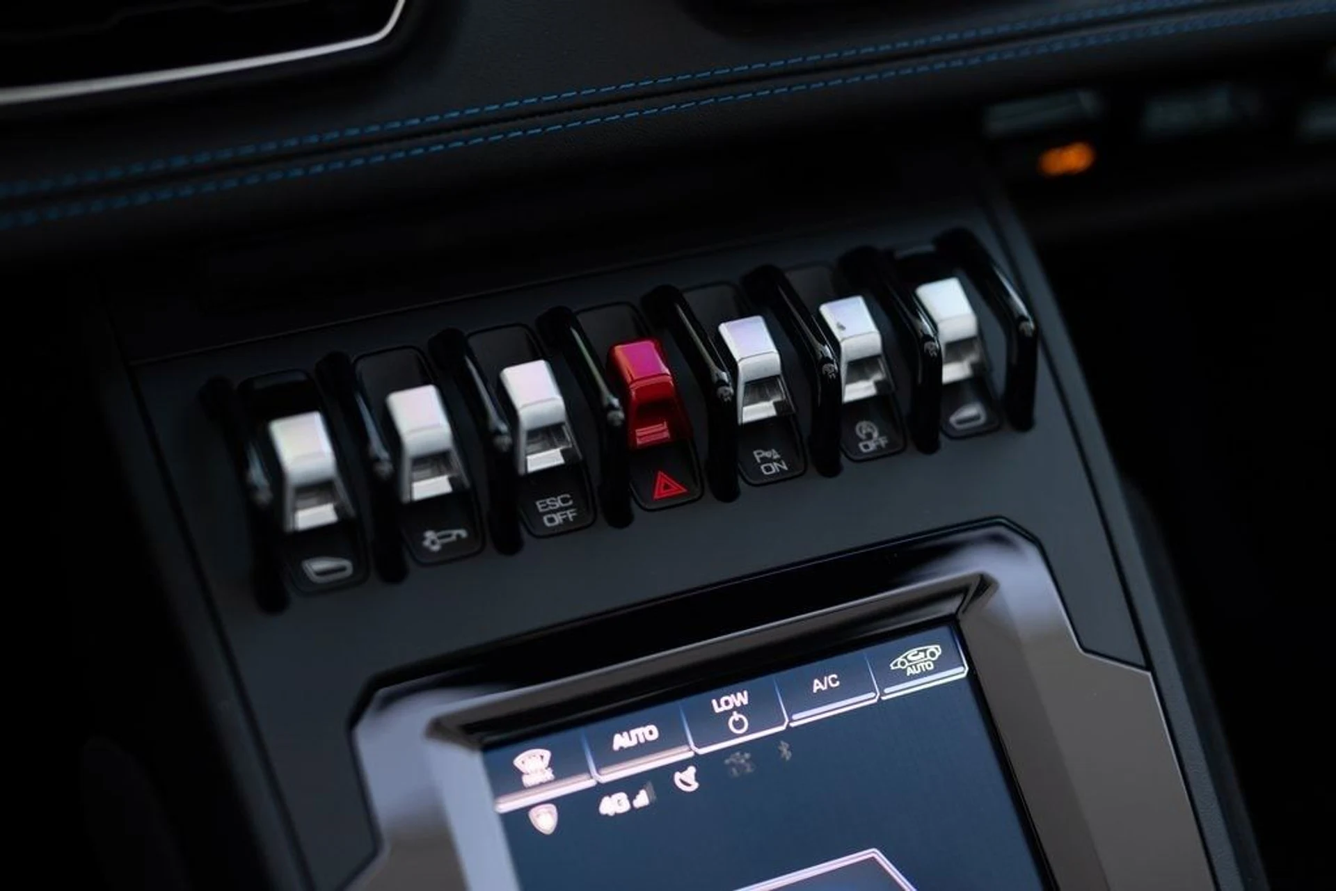 mph036_3018051565_190d258f0eccb9e46ce11f50f6c5a31fx_6ef765e7dc