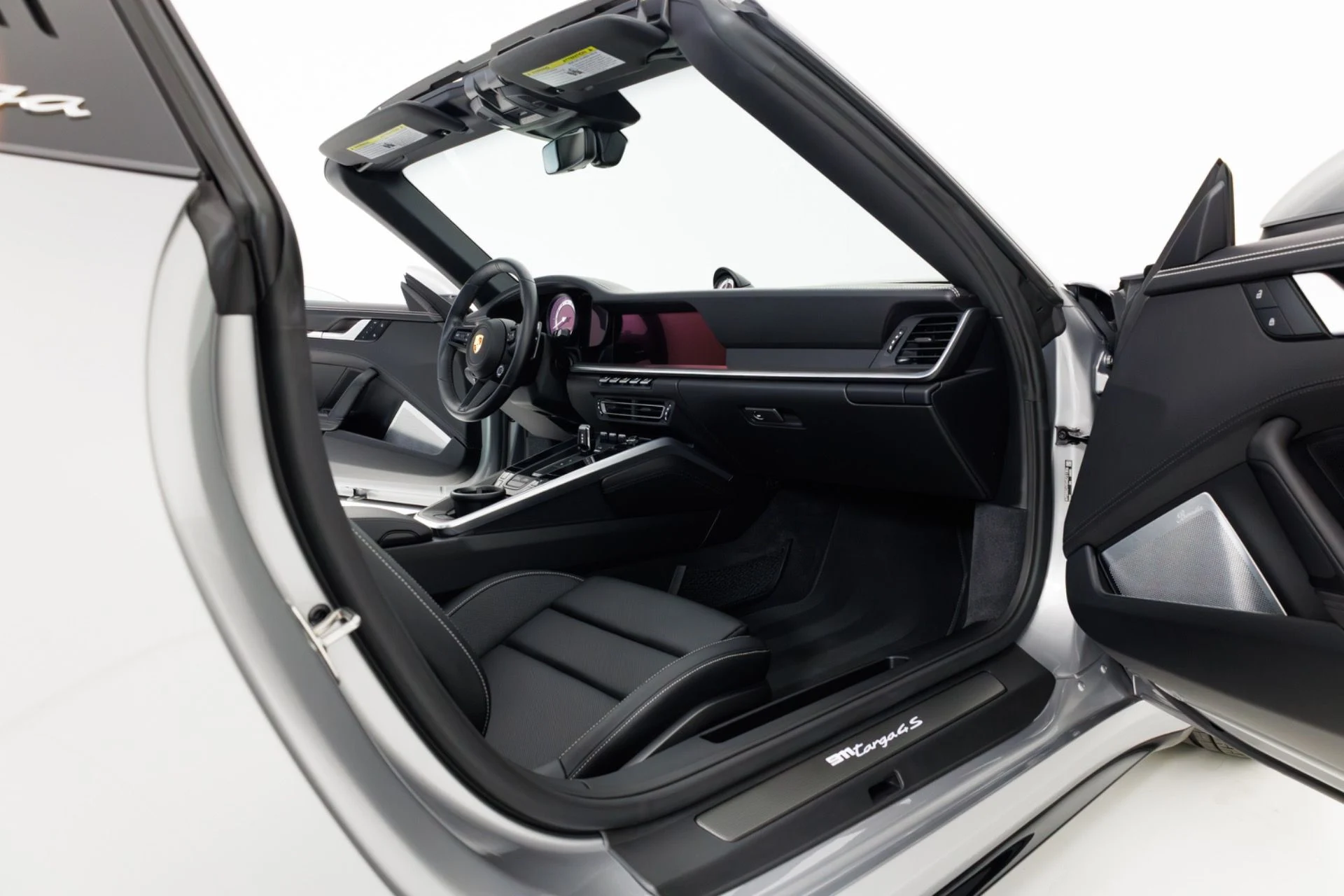 mph036_3023438540_Used_2022_Porsche_911_Targa_4_S_1772835270_fe6089efe6