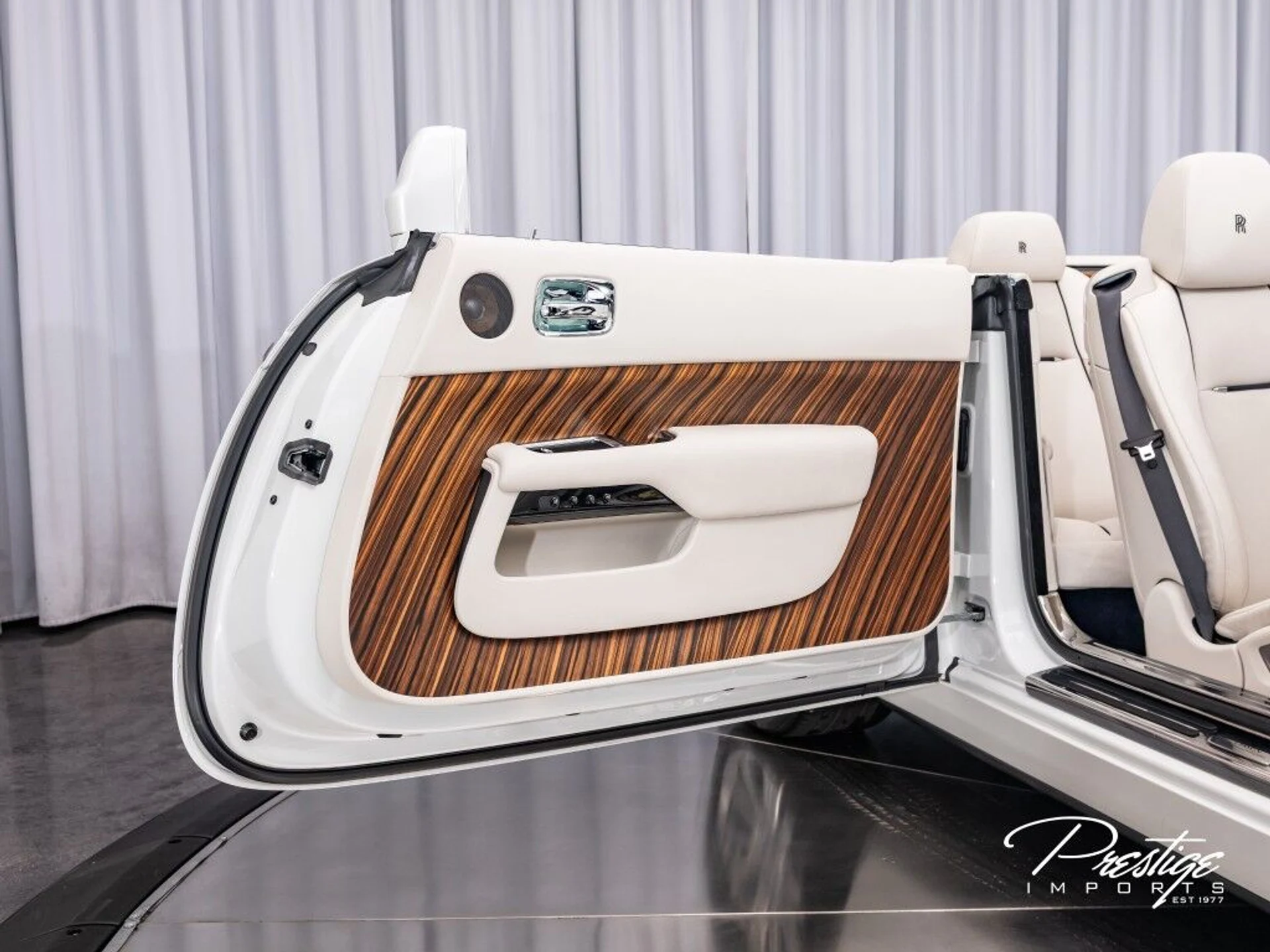 mph036_3025207562_66384ae834939dfc5c9cfc8565c9cf2f_dfa6c8106f