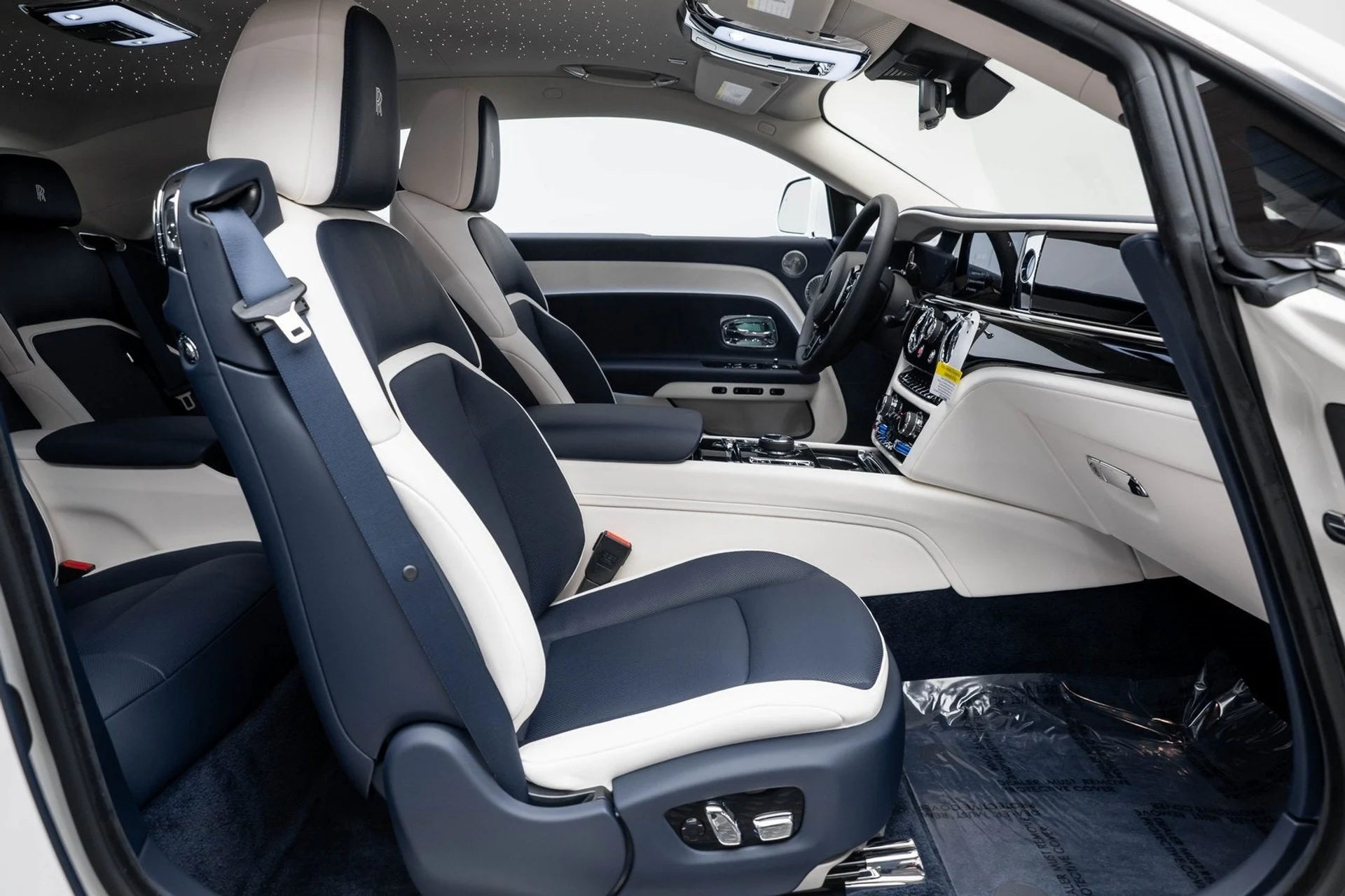 mph036_3029155881_37_74f426c1b4